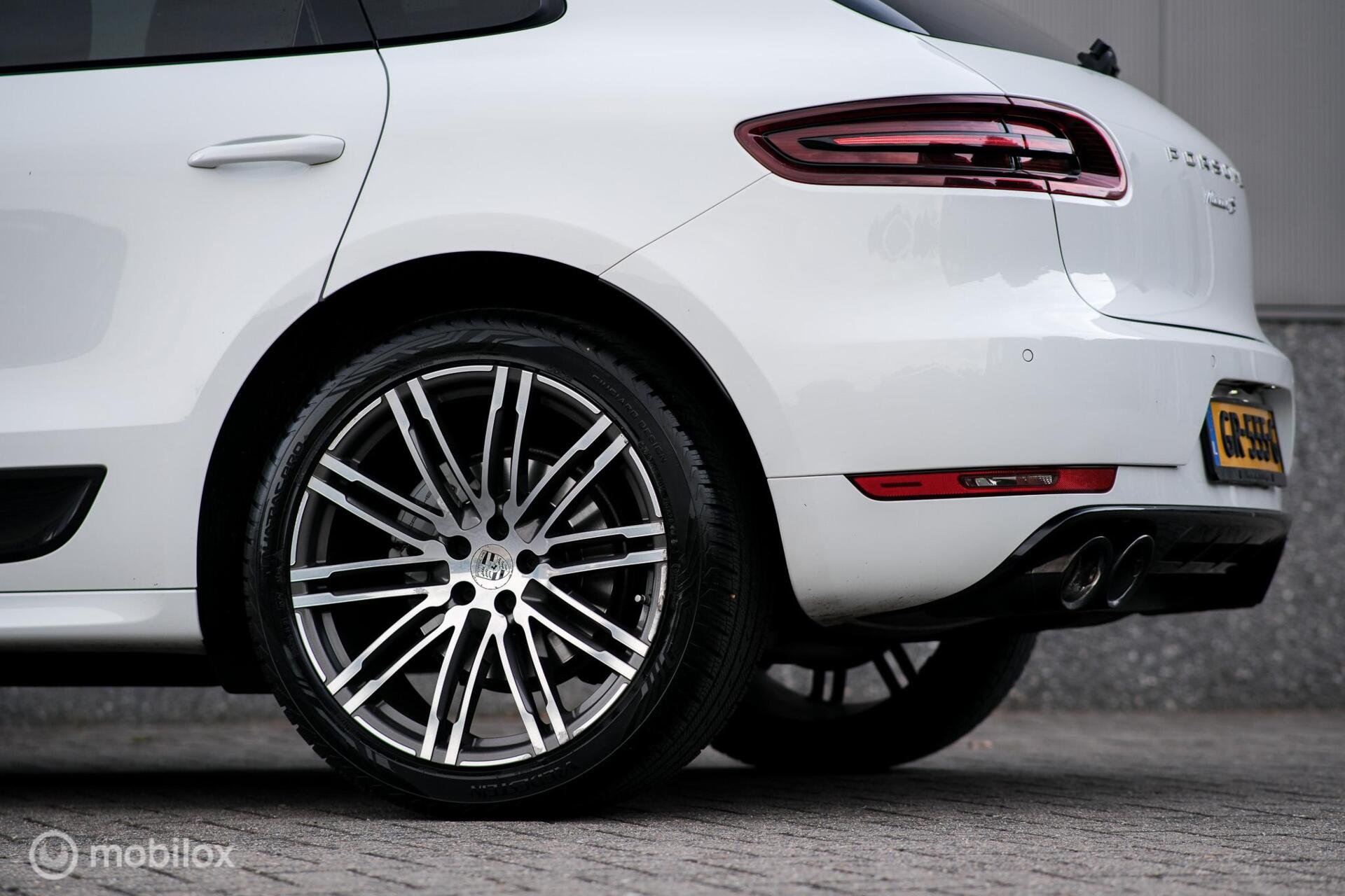 Foto van Porsche Macan S Diesel