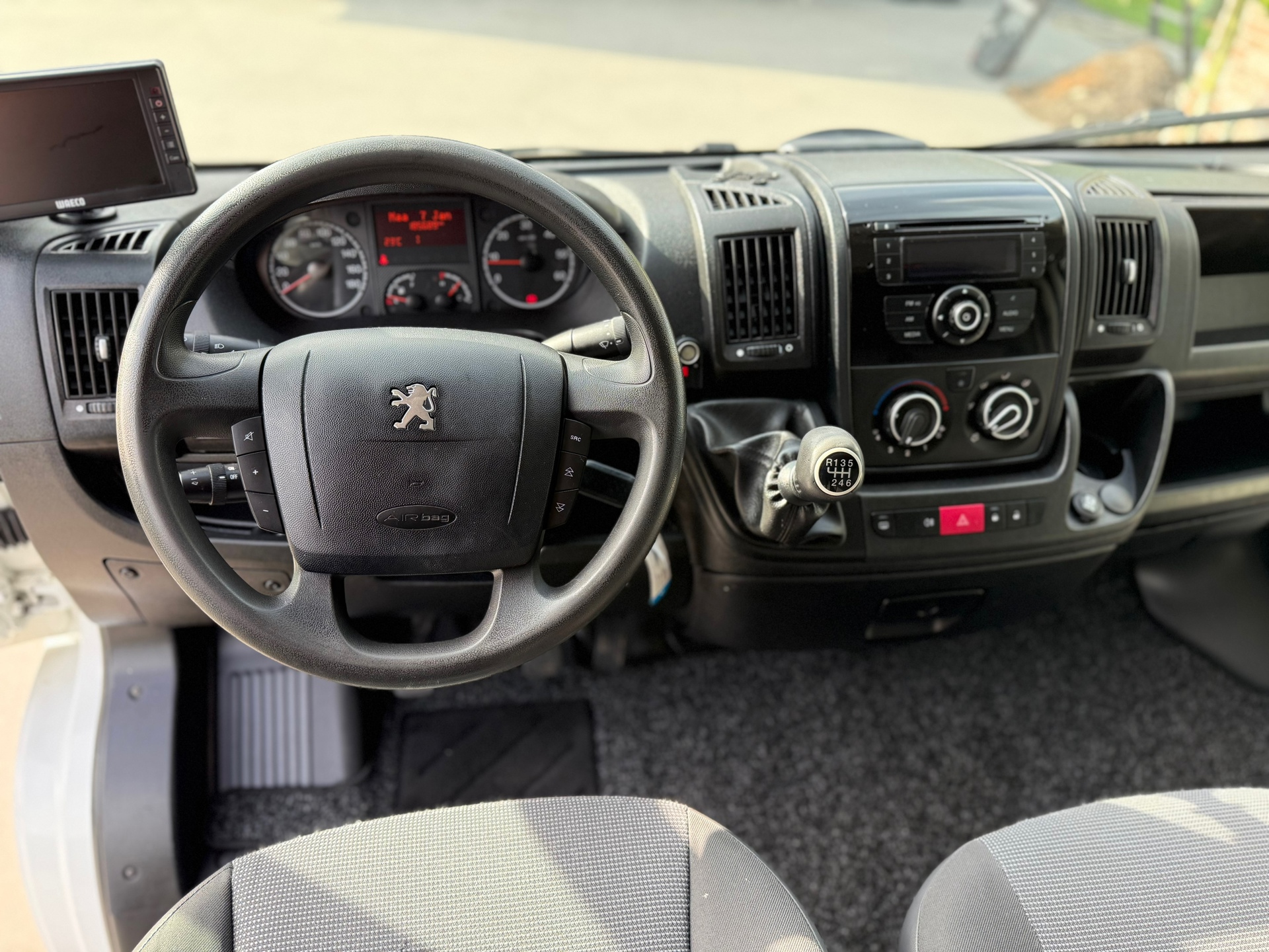 Foto van Peugeot Peugeot Boxer