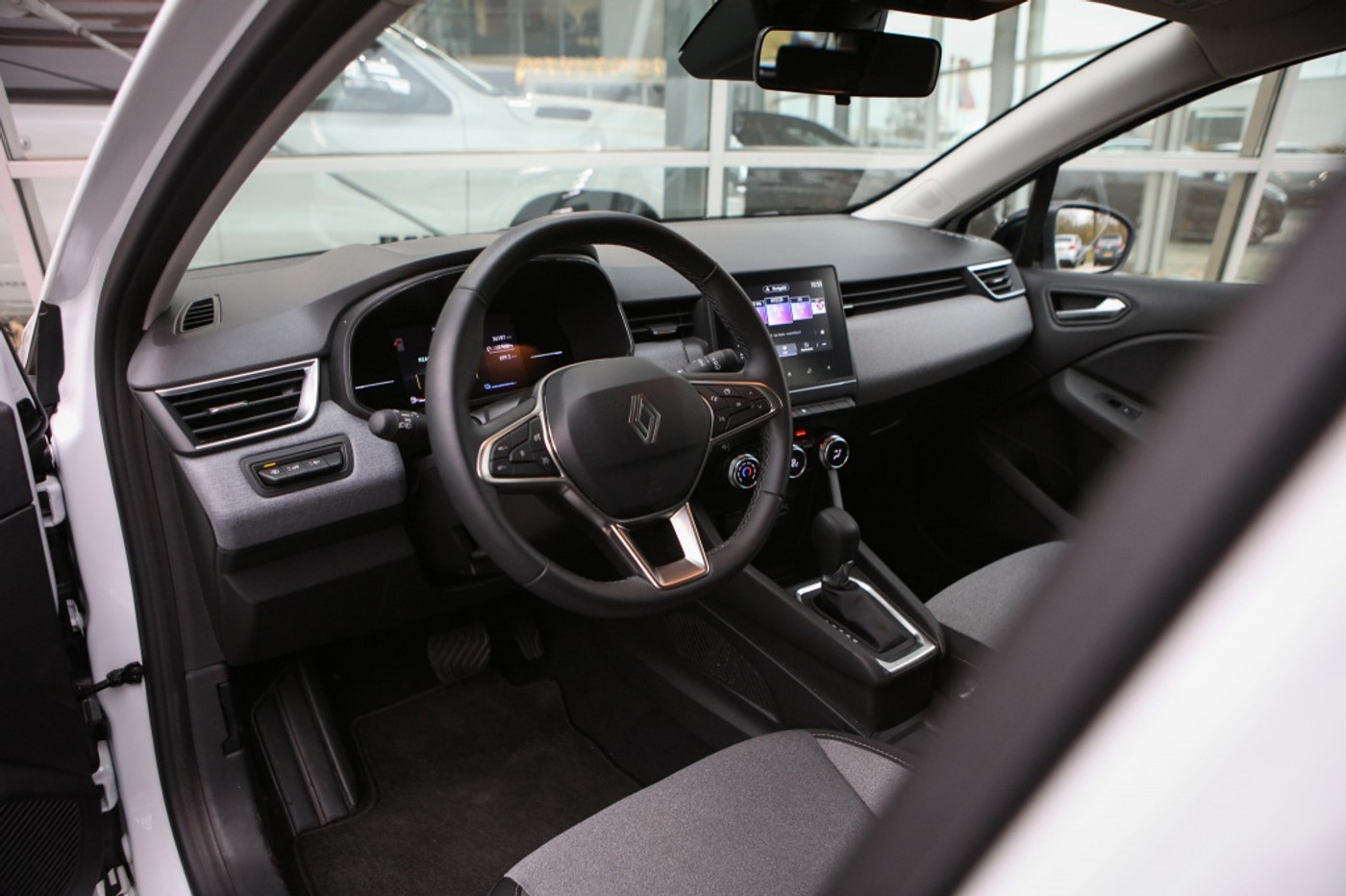 Foto van Renault Clio E-tech Hybrid