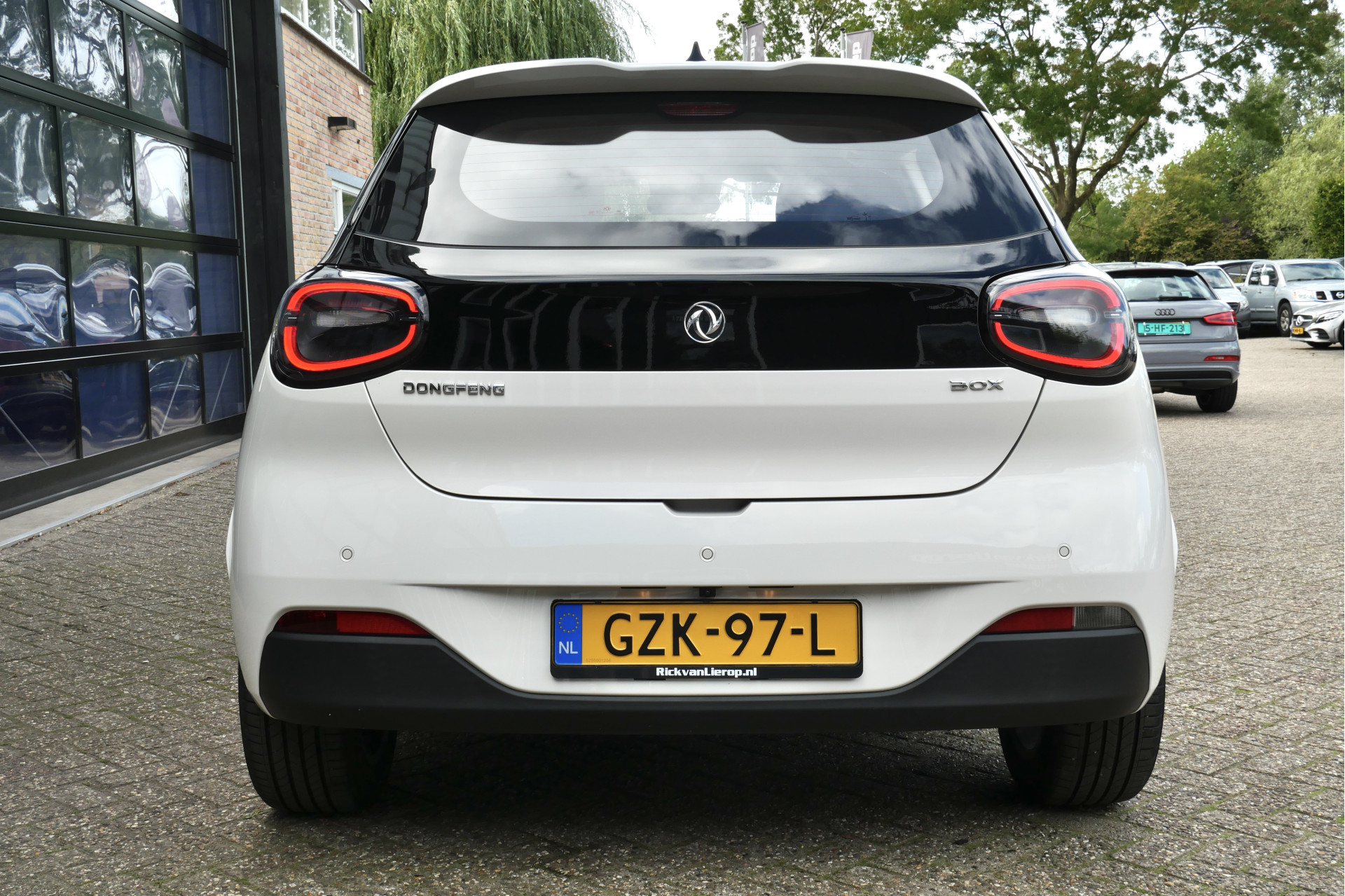 Foto van Dongfeng Box