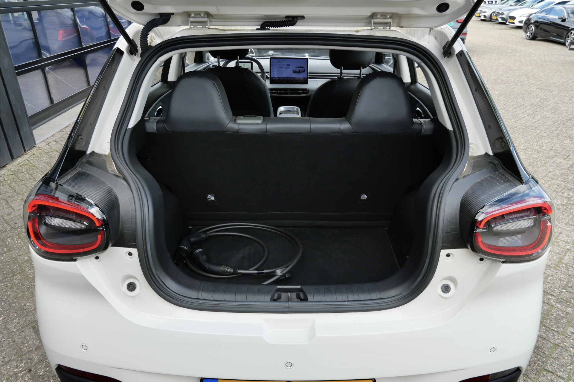 Foto van Dongfeng Box