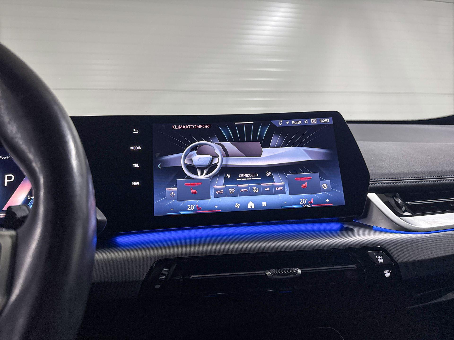 Foto van BMW X1 Xdrive30e