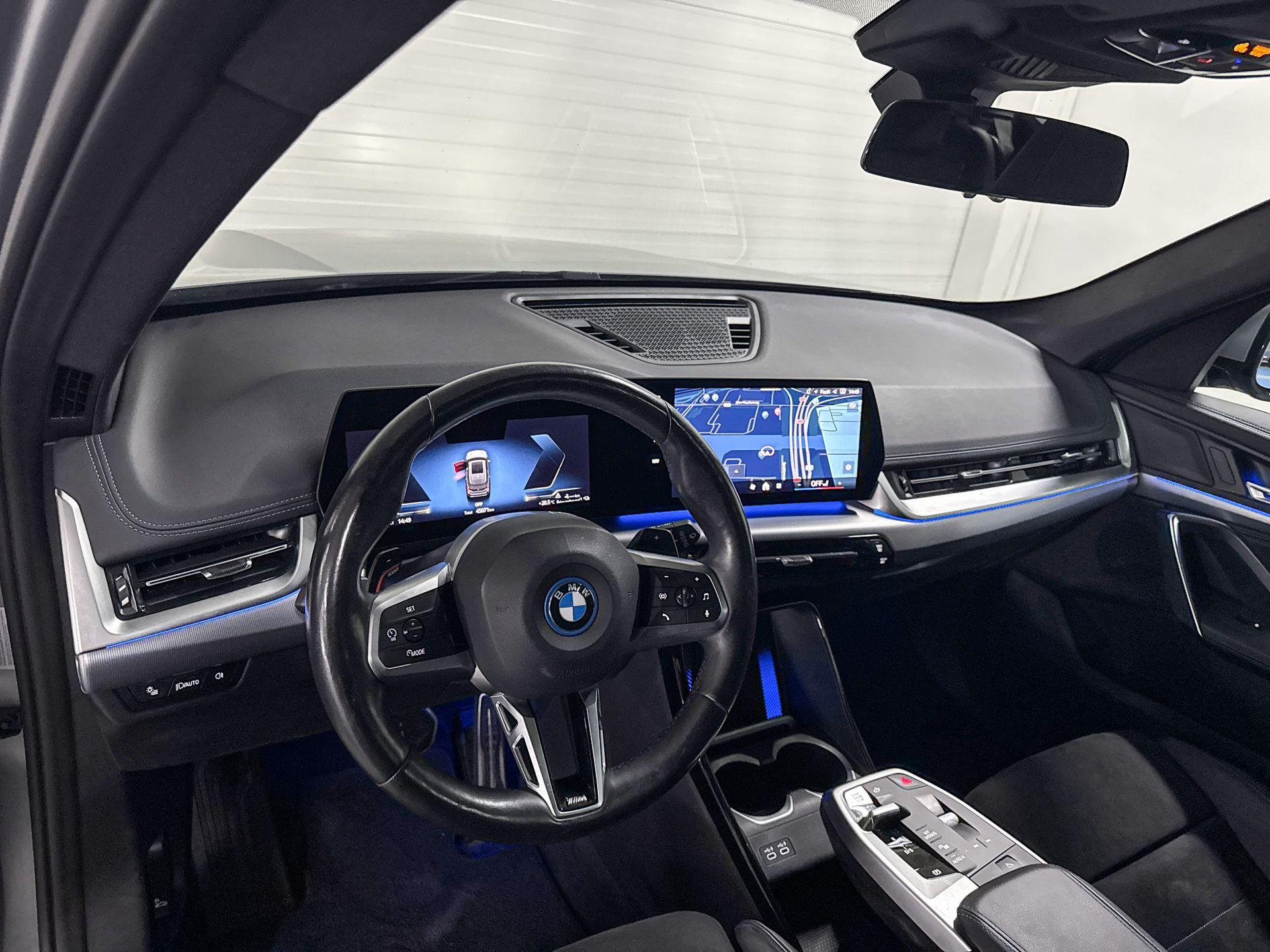 Foto van BMW X1 Xdrive30e