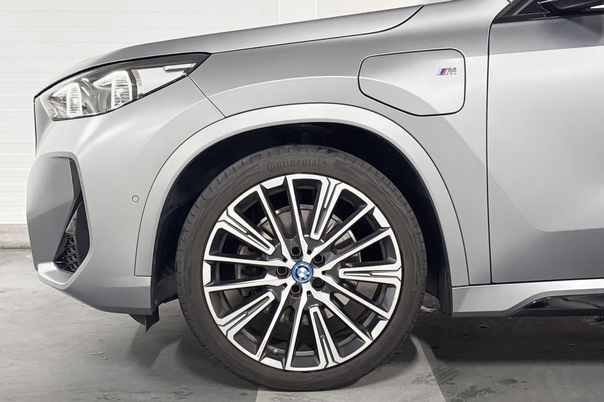 Foto van BMW X1 Xdrive30e