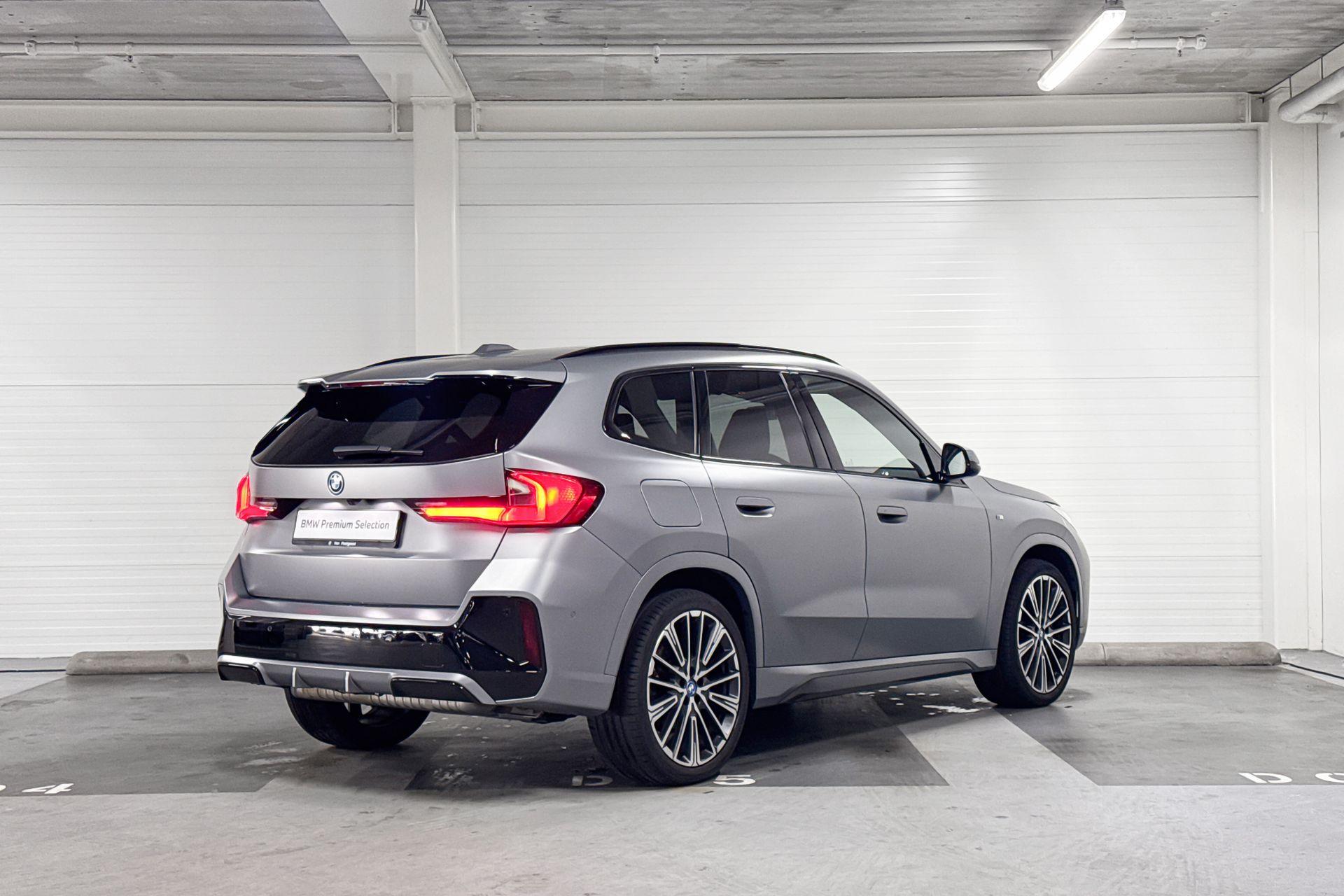 Foto van BMW X1 Xdrive30e