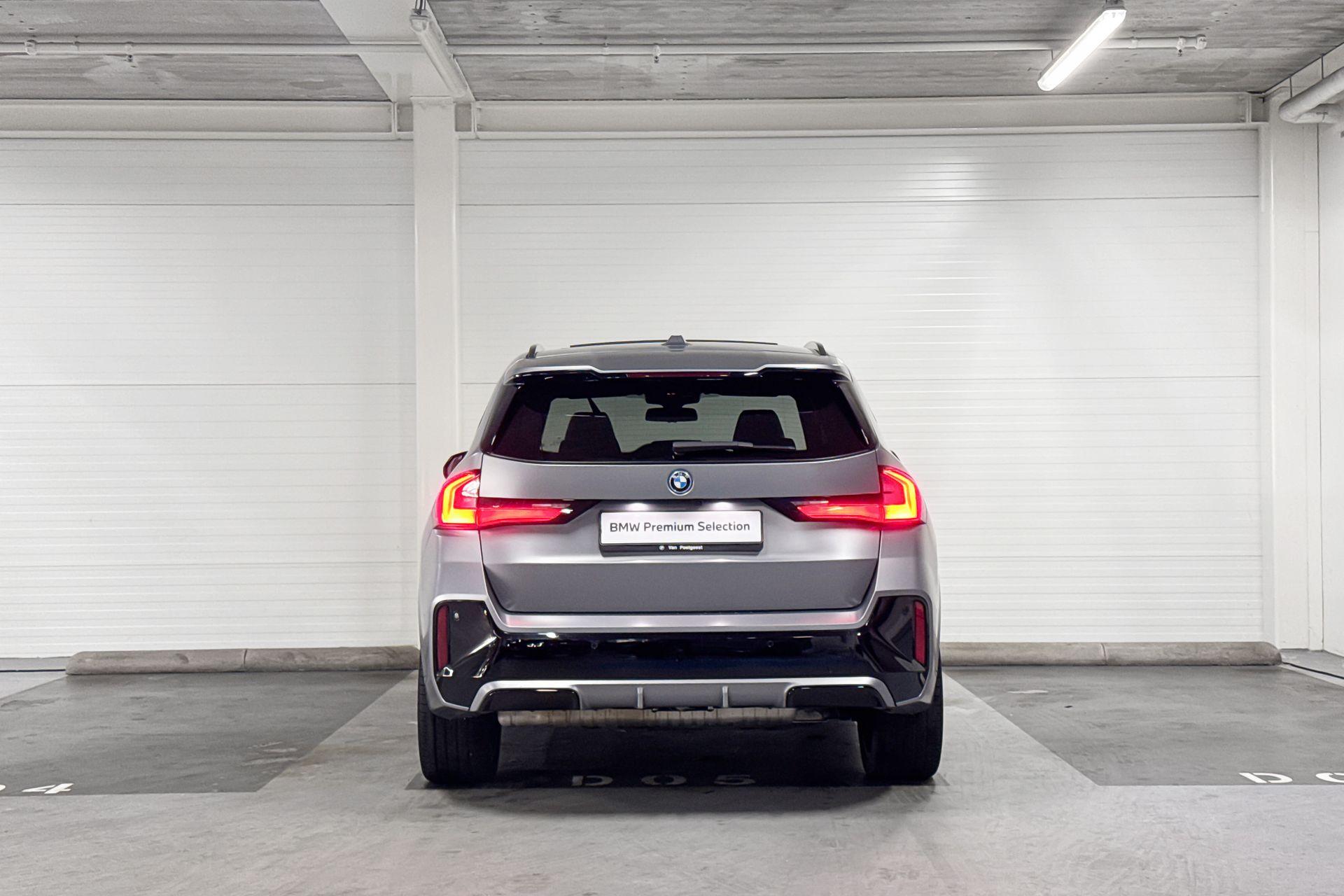 Foto van BMW X1 Xdrive30e