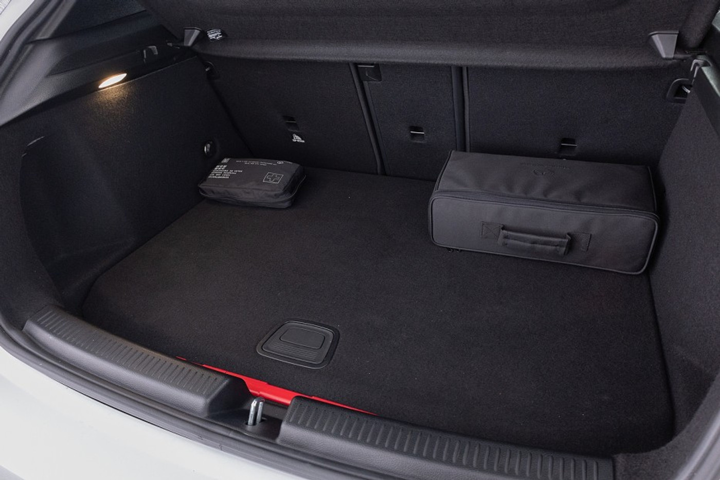 Foto van Mercedes-Benz A 250 E