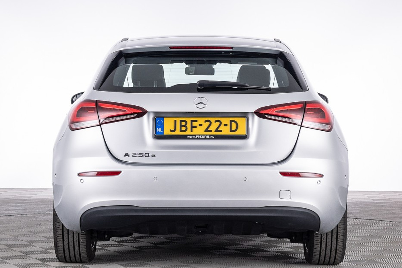 Foto van Mercedes-Benz A 250 E