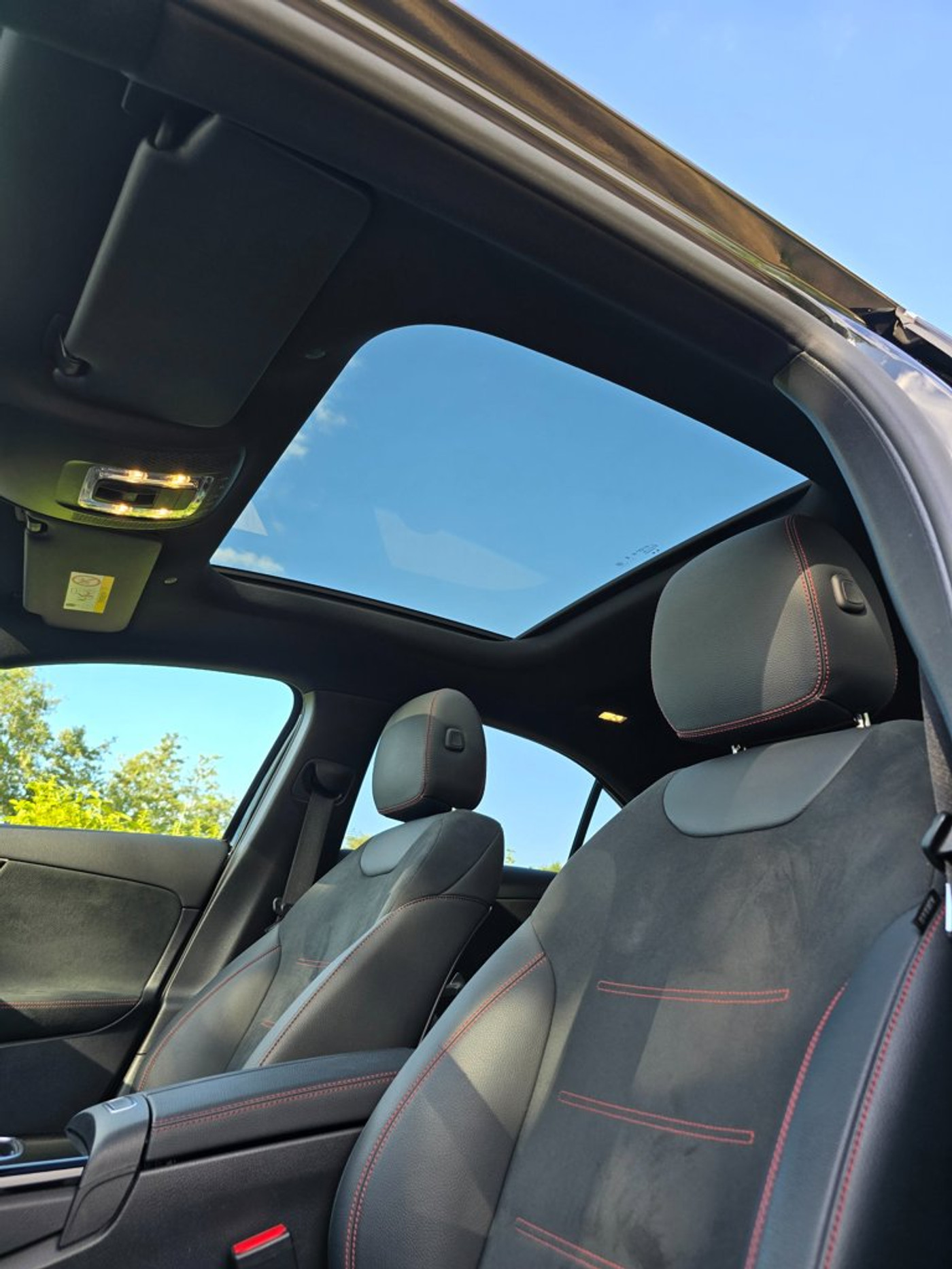 Foto van Mercedes-Benz A 200