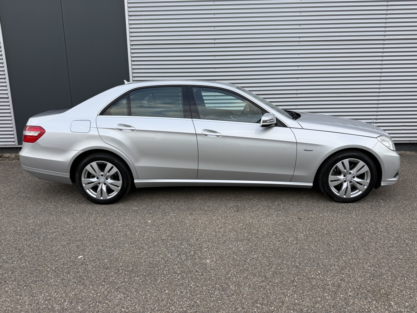 Foto van Mercedes-Benz E 350 Cgi