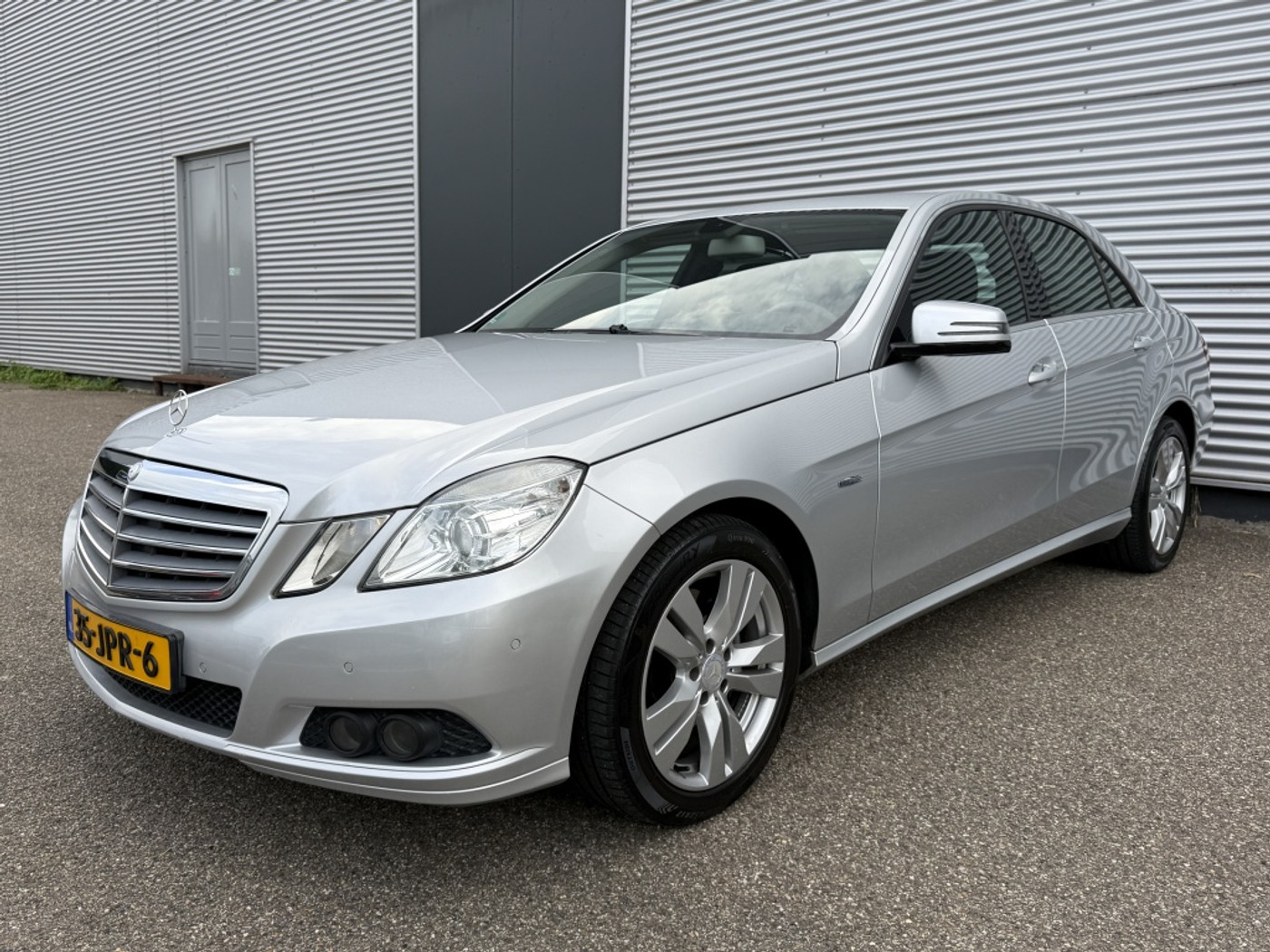 Foto van Mercedes-Benz E 350 Cgi