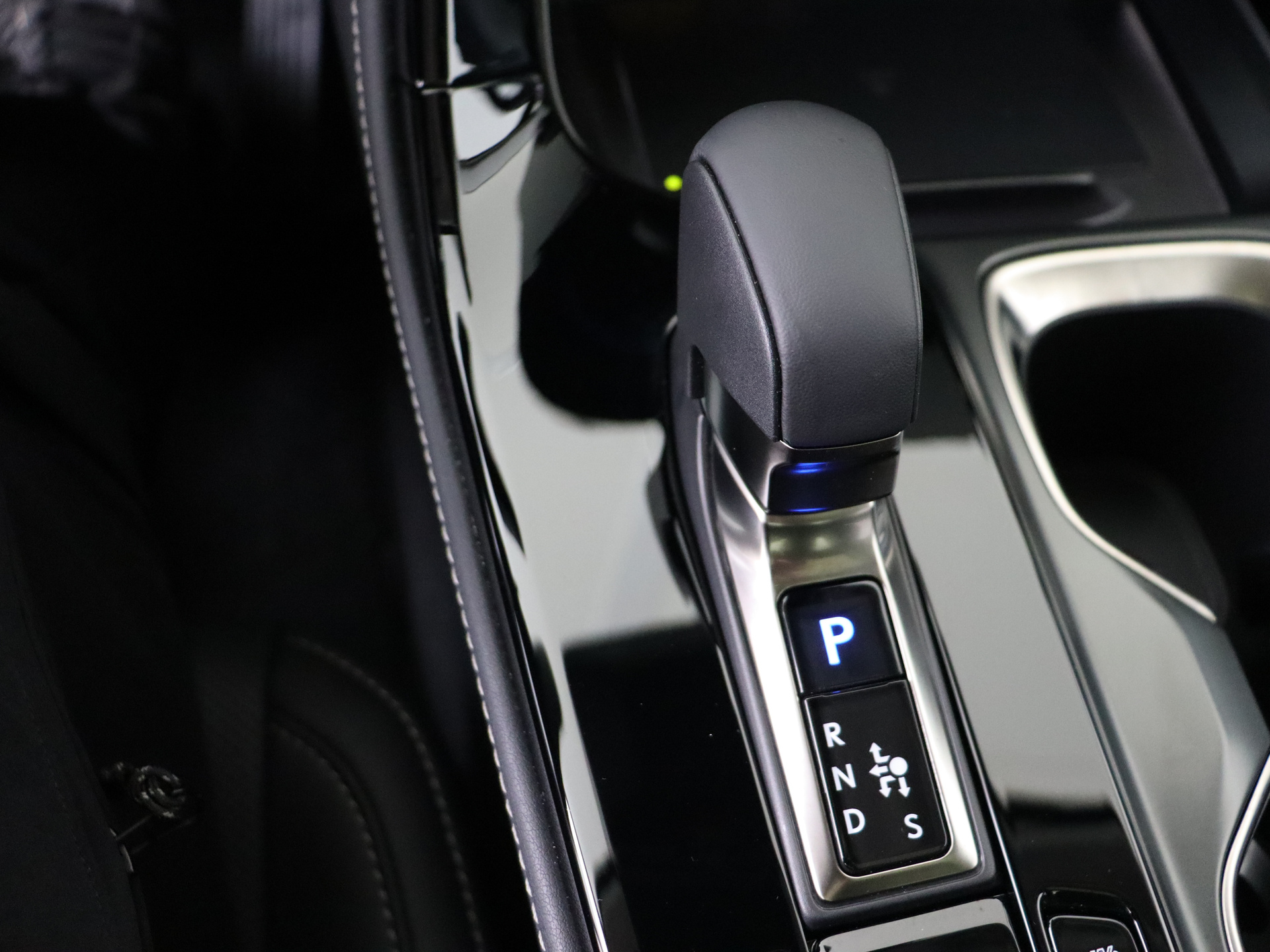 Foto van Lexus Lexus Nx450h+
