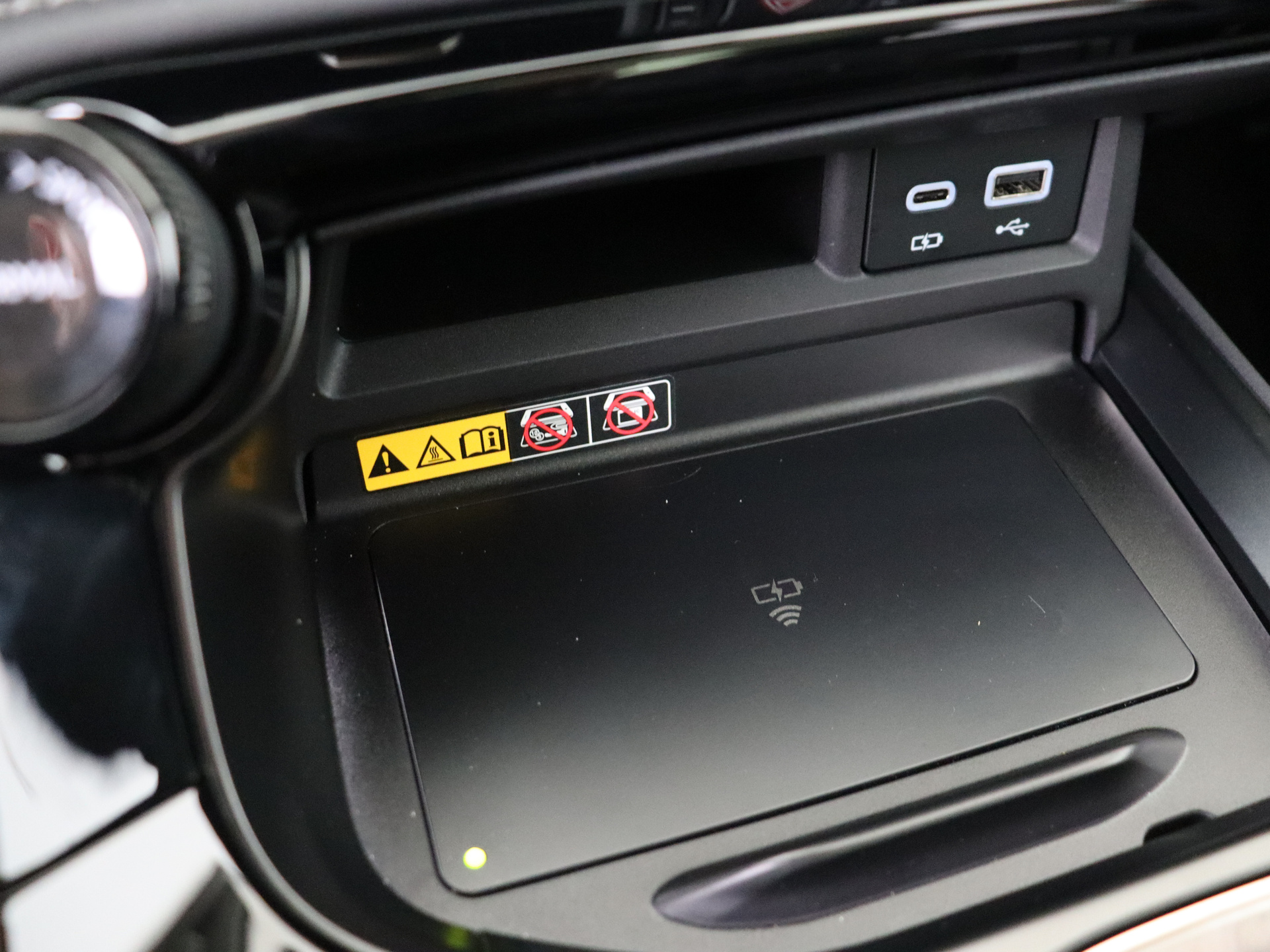 Foto van Lexus Lexus Nx450h+