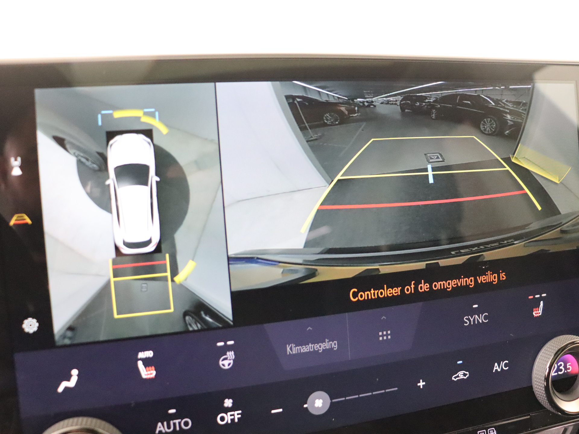 Foto van Lexus Lexus Nx450h+