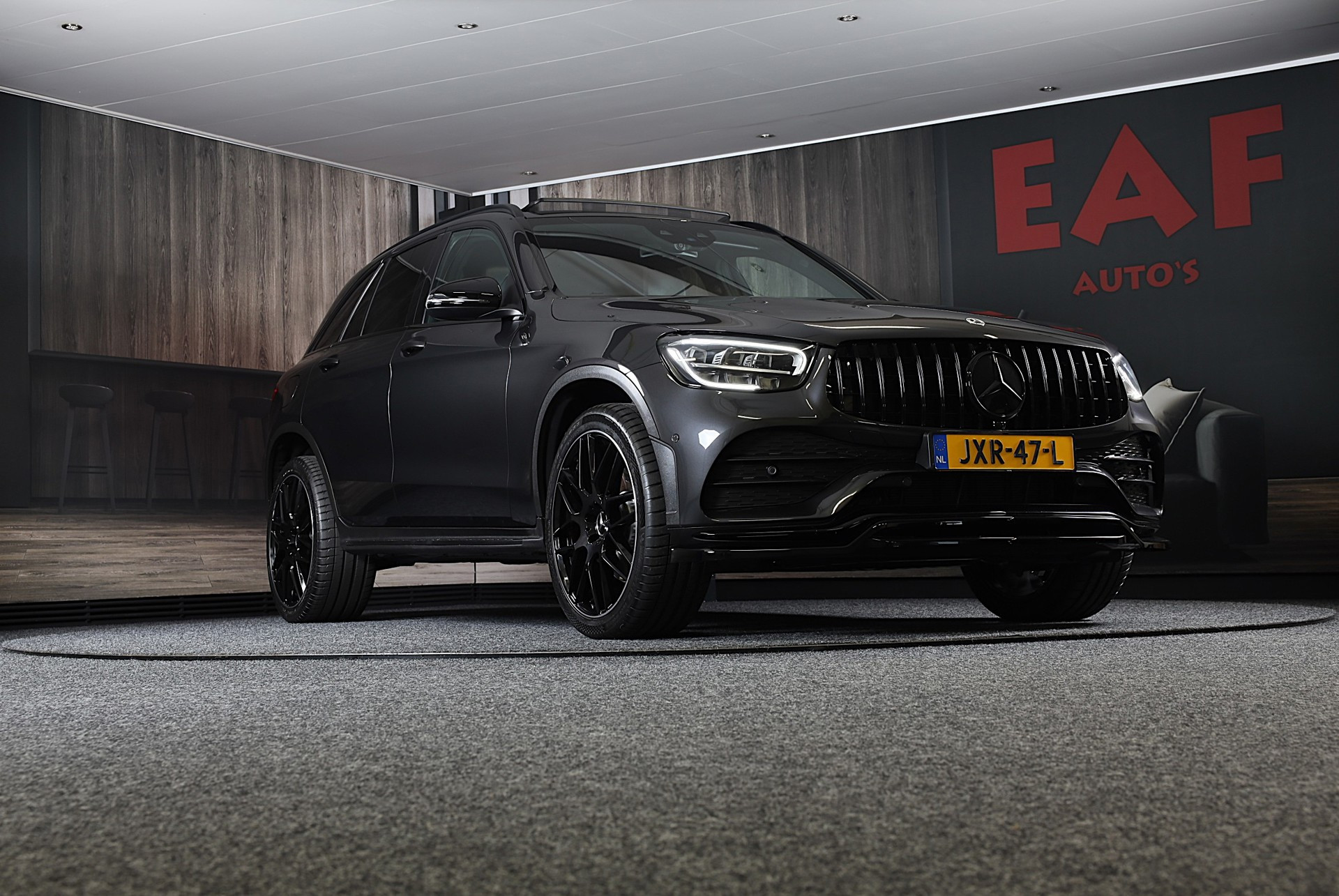 Foto van Mercedes-Benz GLC 300 E 4Matic