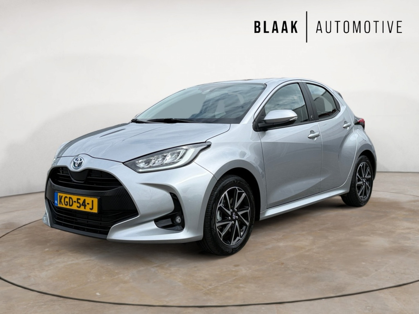 Toyota Toyota Yaris Hybrid Team D Apple/Android | Camera | Cruise control 2023 - voorkant