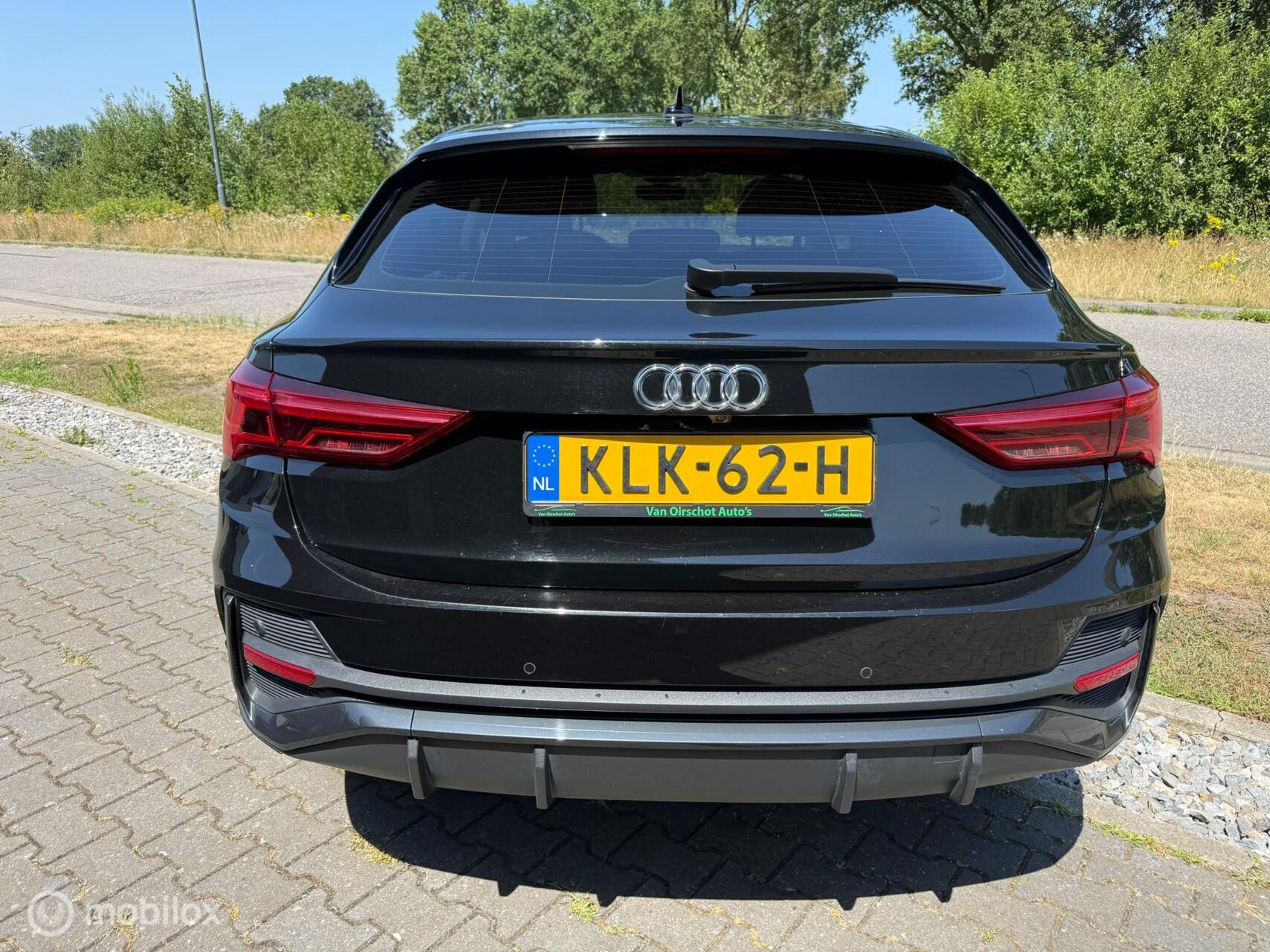 Foto van Audi Q3 Sportback E-tron