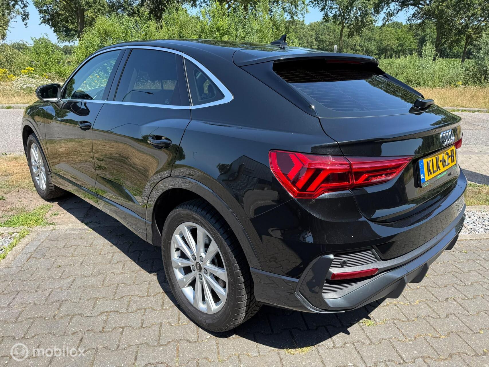 Foto van Audi Q3 Sportback E-tron