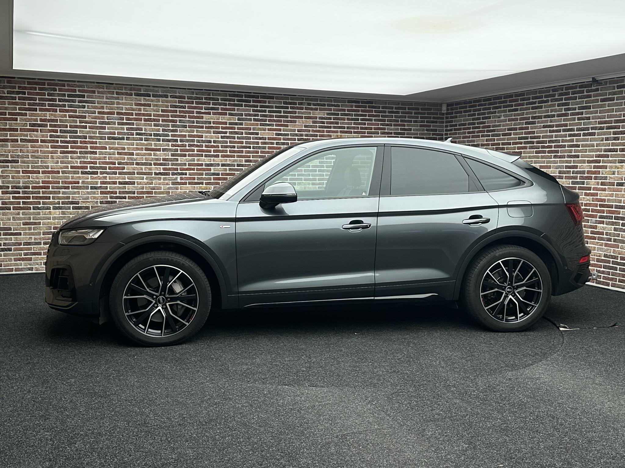 Foto van Audi Q5 Sportback 55 TFSI E