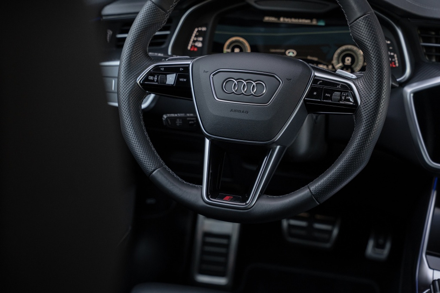 Foto van Audi A6 55 TFSI E