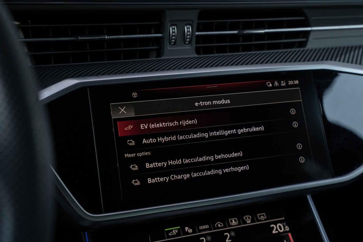 Foto van Audi A6 55 TFSI E
