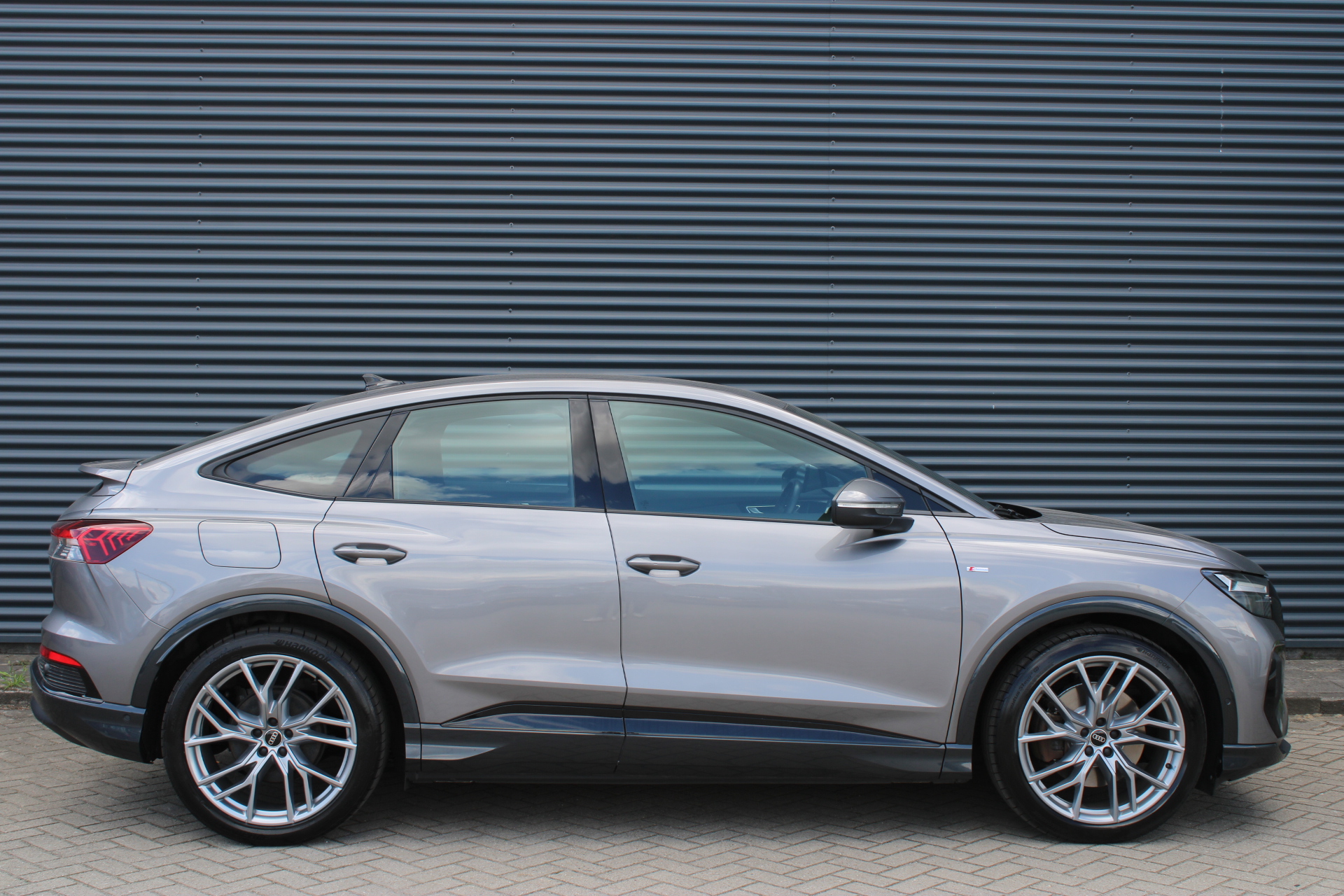 Foto van Audi Q4 Sportback E-tron