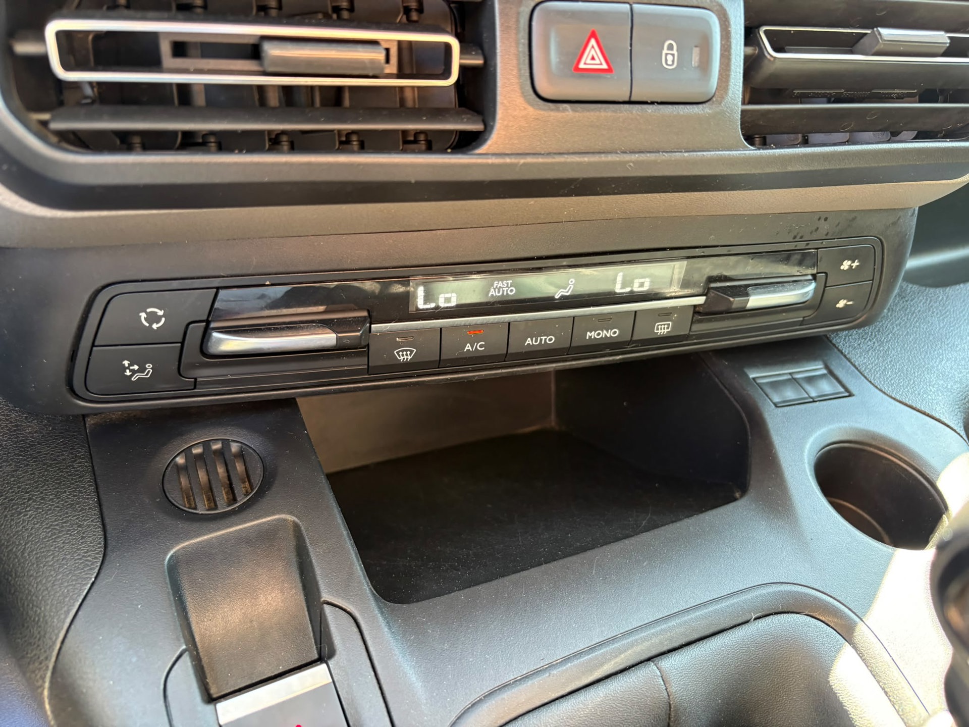 Foto van Peugeot Rifter