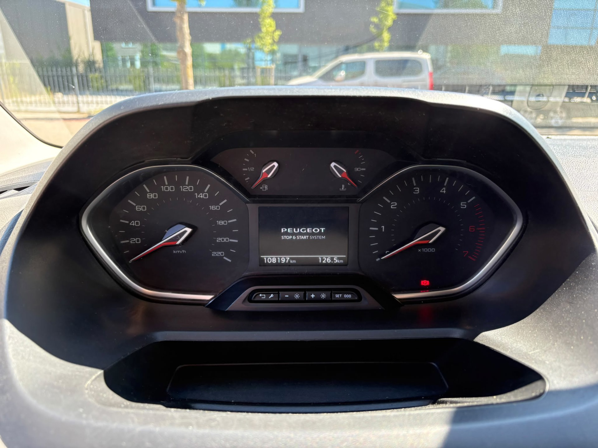 Foto van Peugeot Rifter