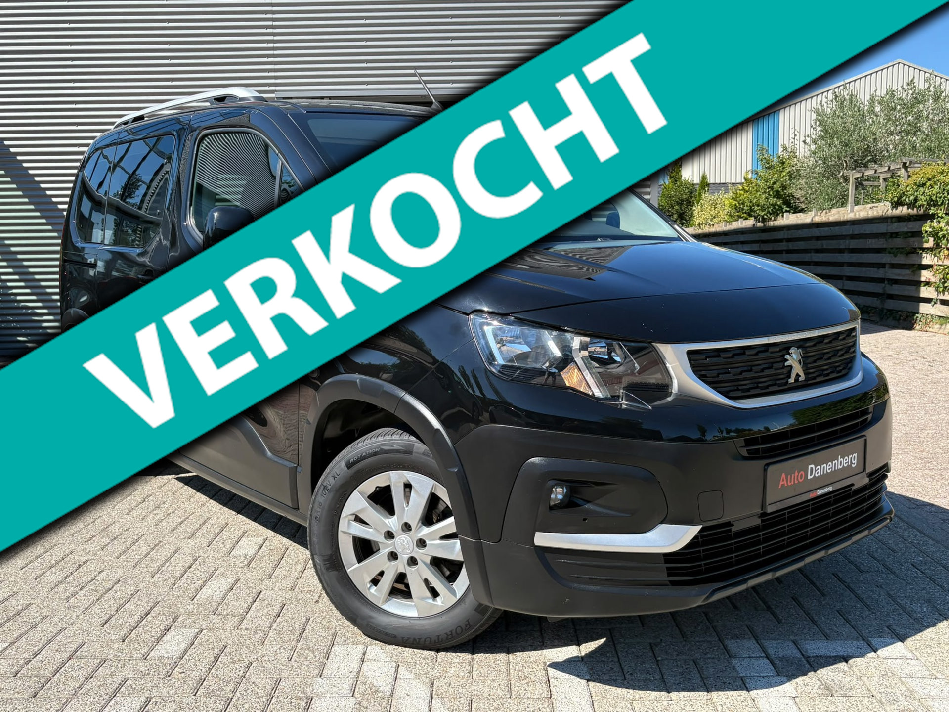 Peugeot Rifter 1.2 Puretech Allure NIEUW-STAAT! GARANTIE ! 2020 - voorkant