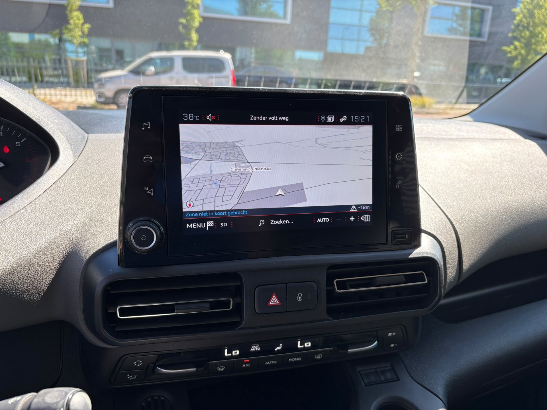 Foto van Peugeot Rifter