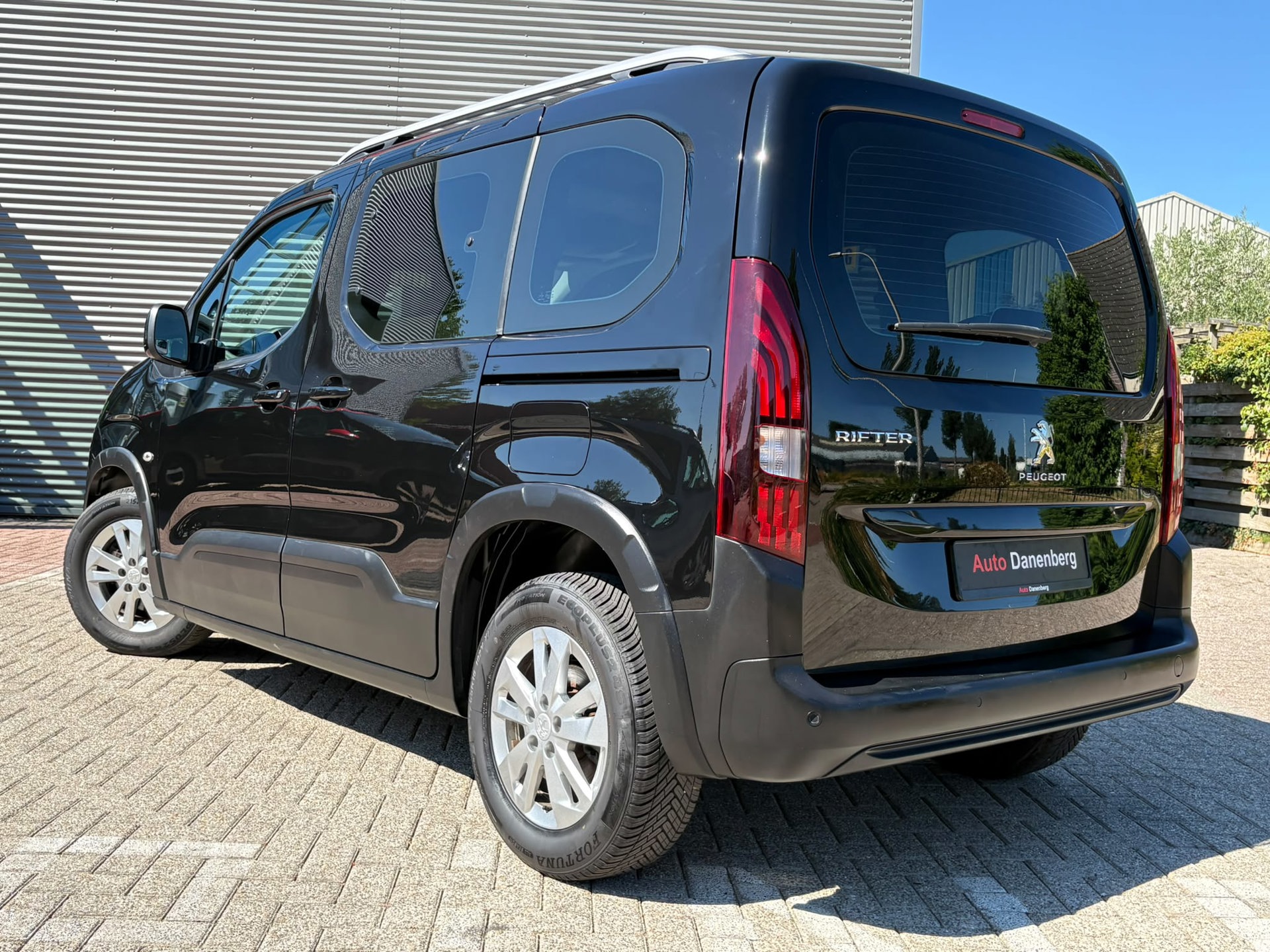 Foto van Peugeot Rifter