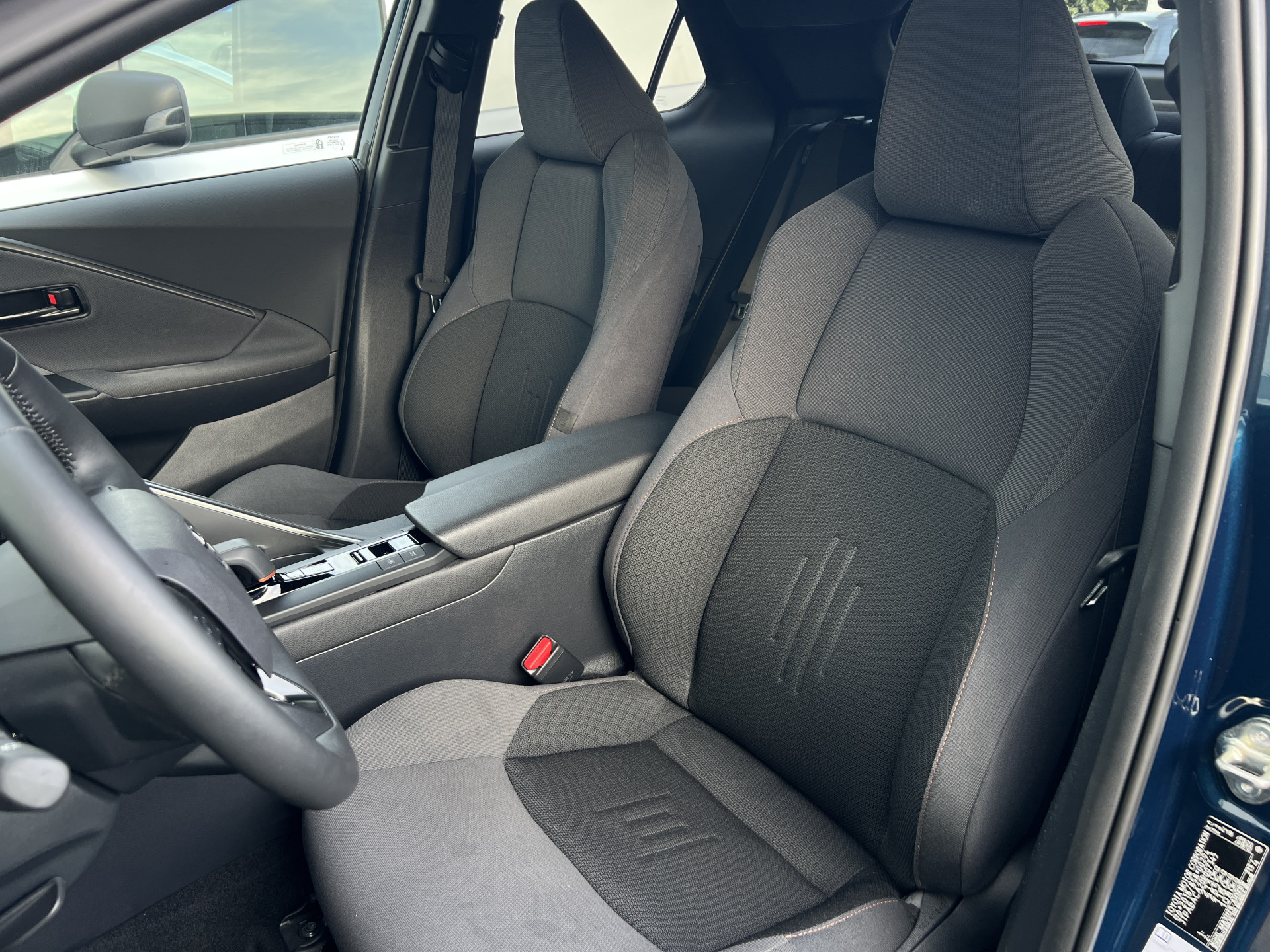 Foto van Toyota C-hr