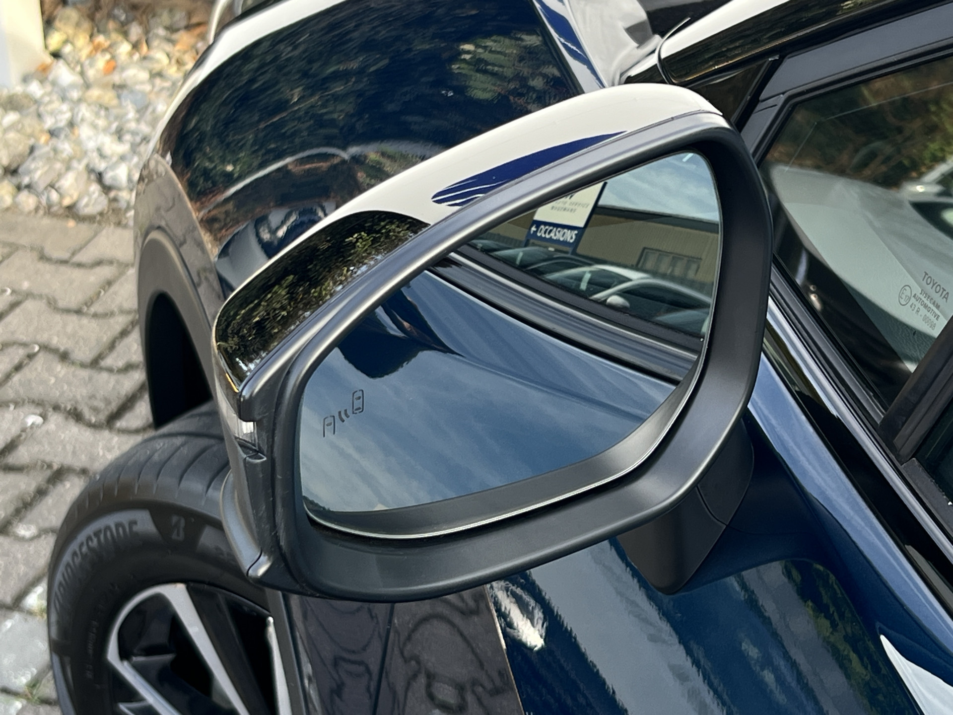 Foto van Toyota C-hr