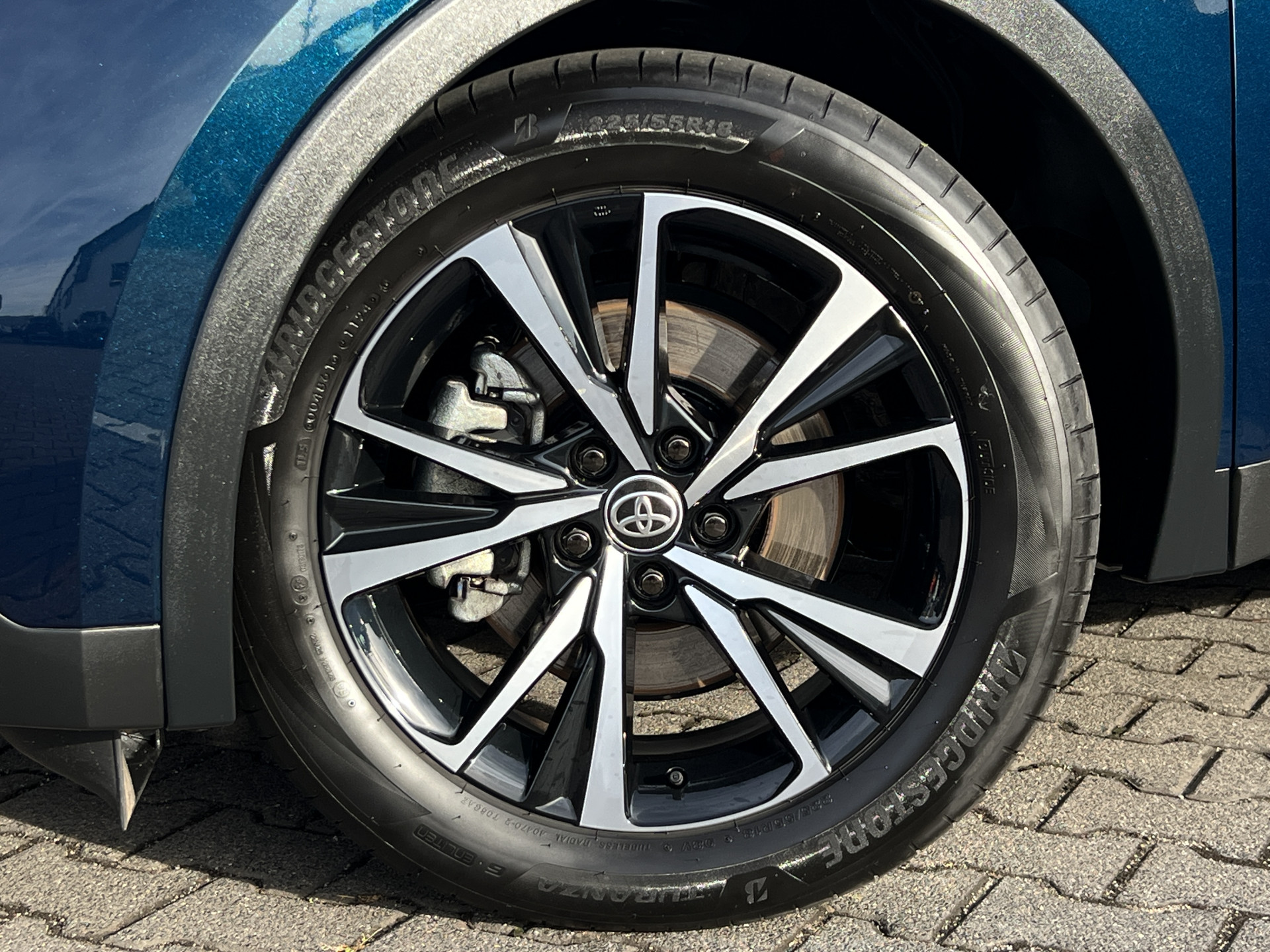 Foto van Toyota C-hr