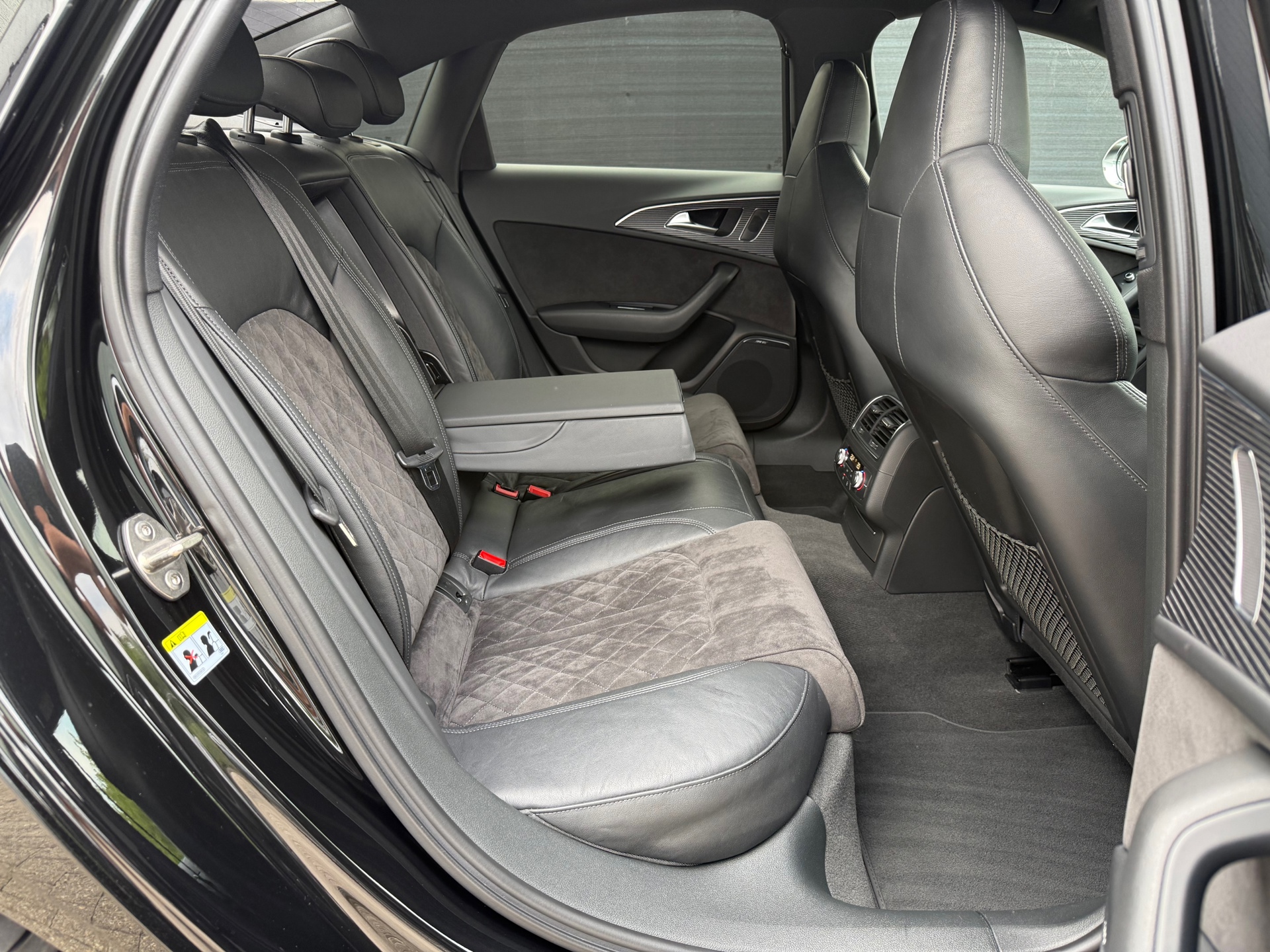 Foto van Audi S6 Limousine