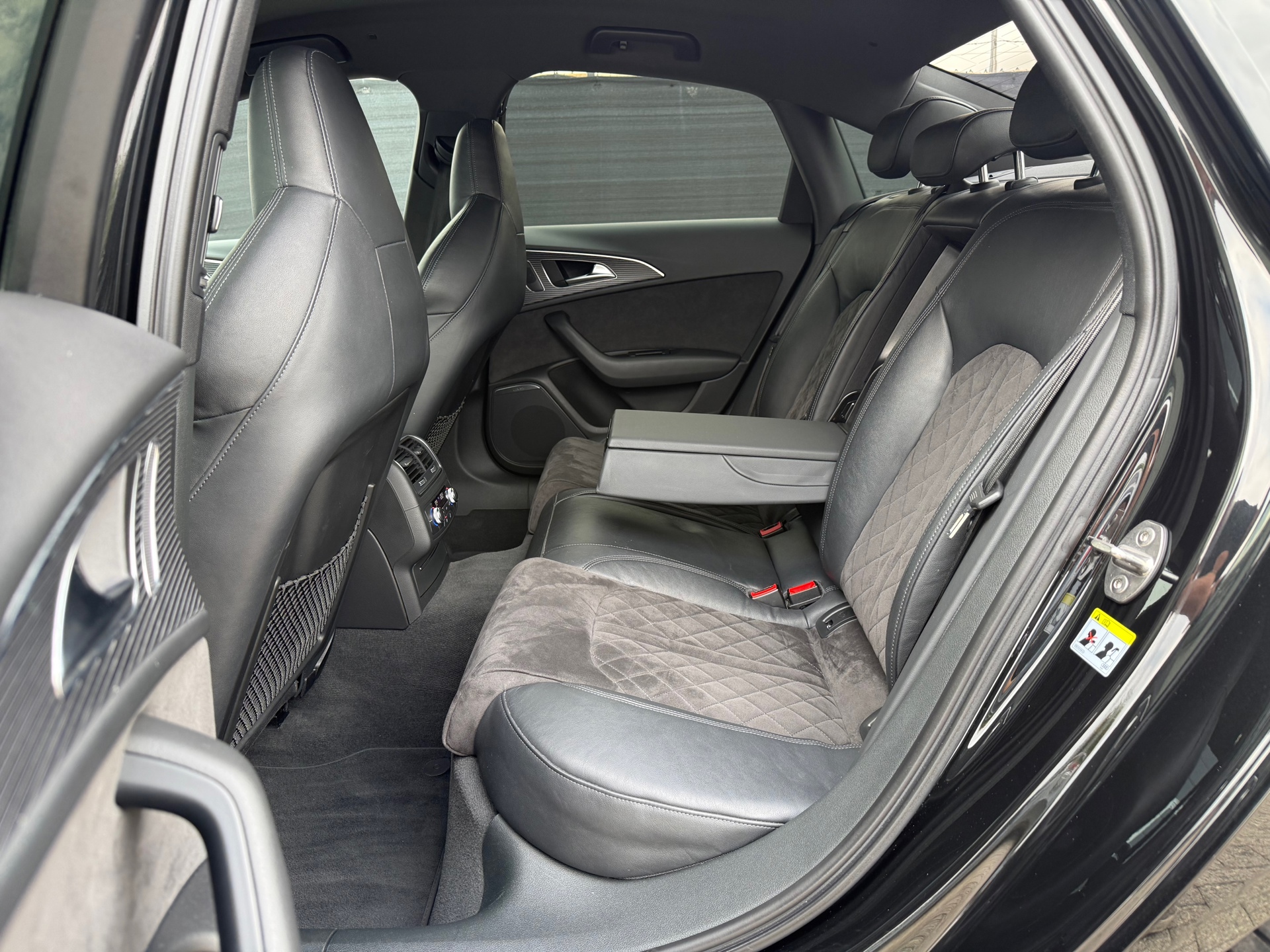 Foto van Audi S6 Limousine