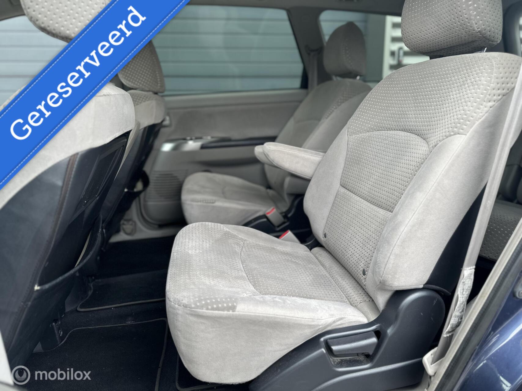 Foto van Mitsubishi Mitsubishi Grandis
