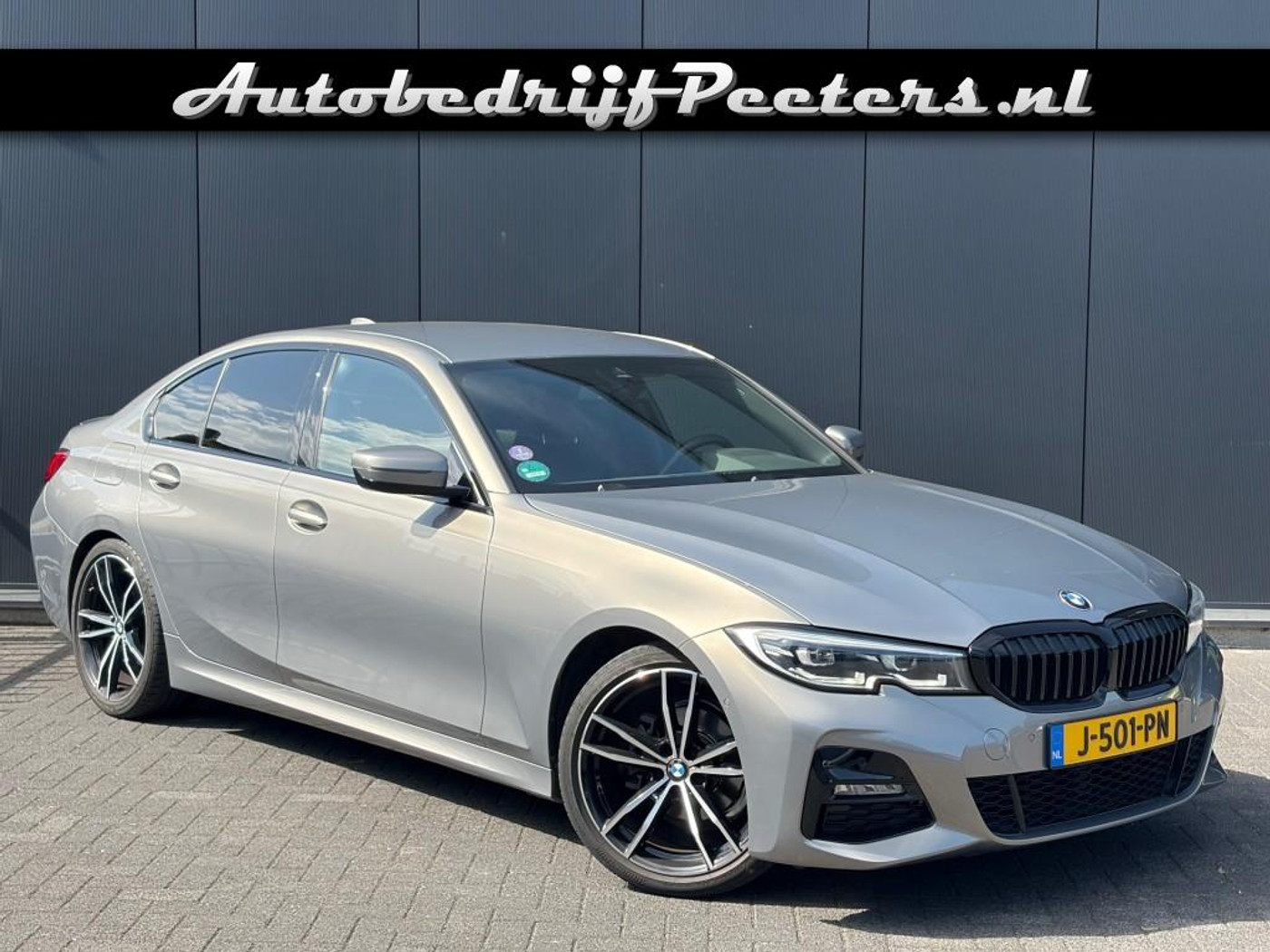 BMW 318i 318i M Sport Shadow L-Cockpit Leder LED Cruise PDC 2020 - voorkant