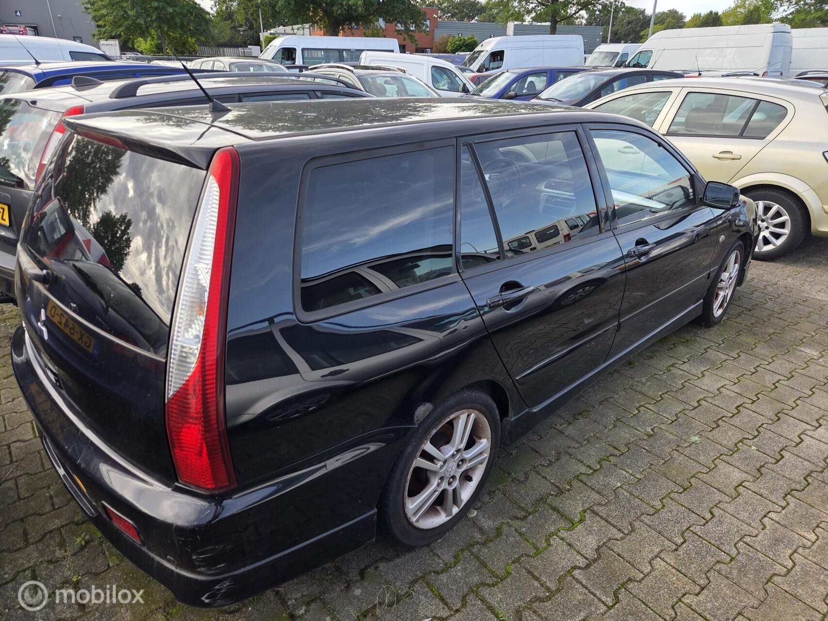 Foto van Mitsubishi Mitsubishi Lancer Wagon