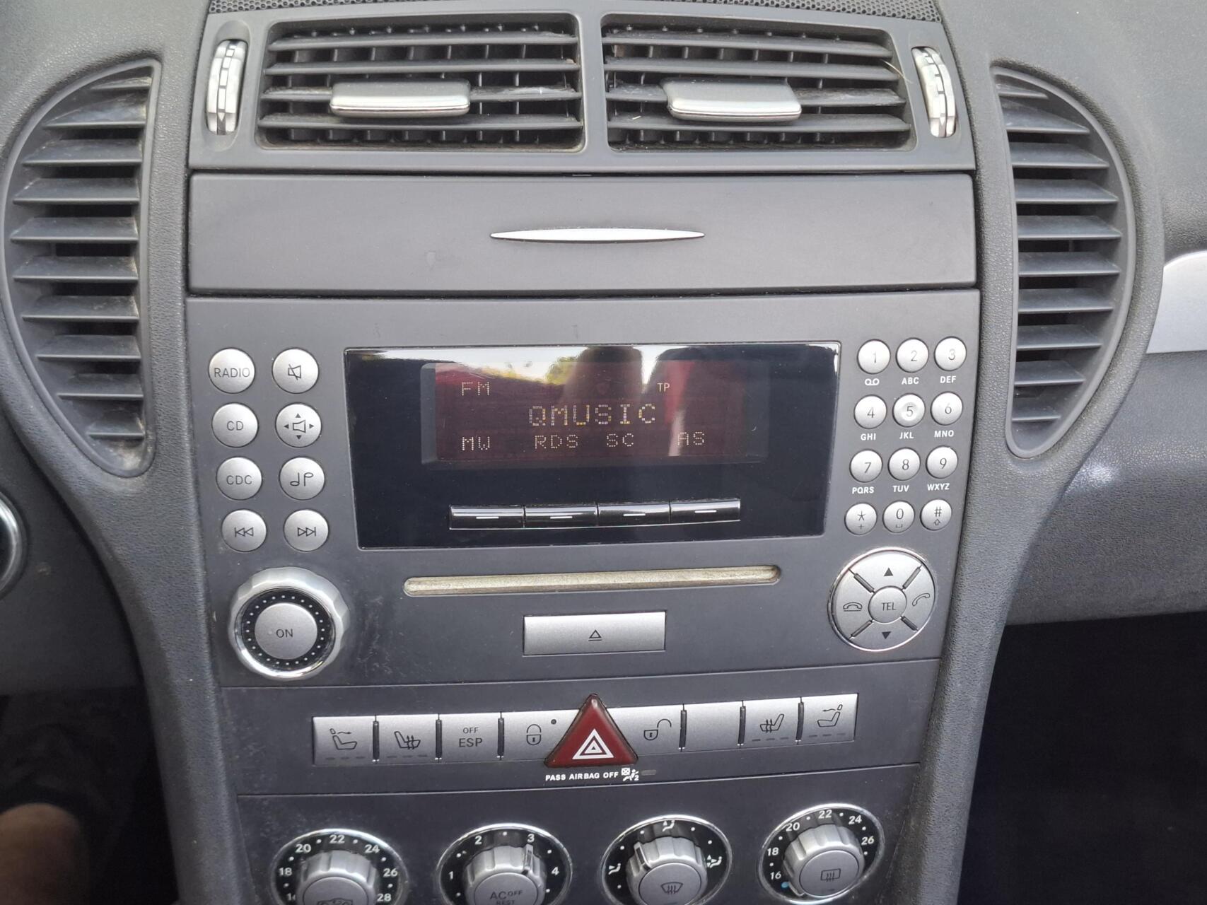 Foto van Mercedes-Benz SLK 200 Kompressor