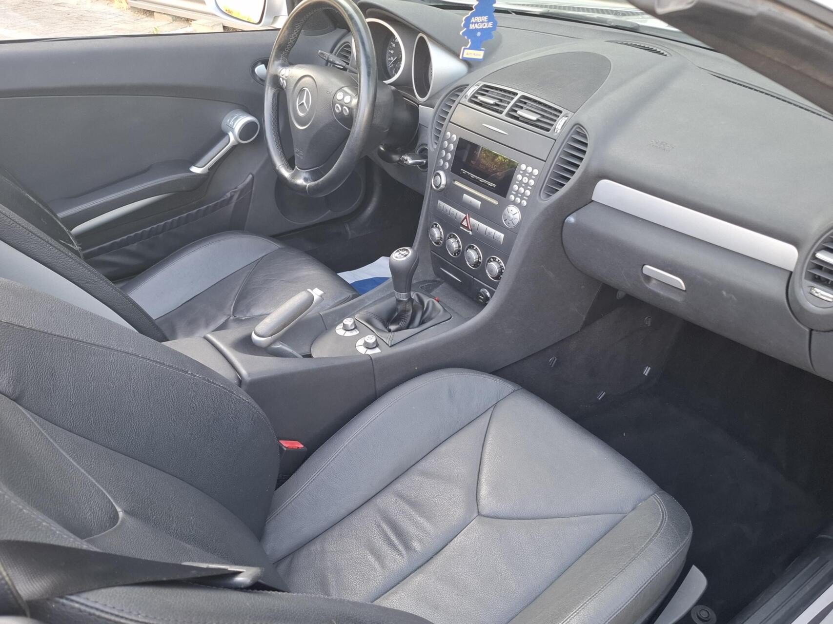 Foto van Mercedes-Benz SLK 200 Kompressor