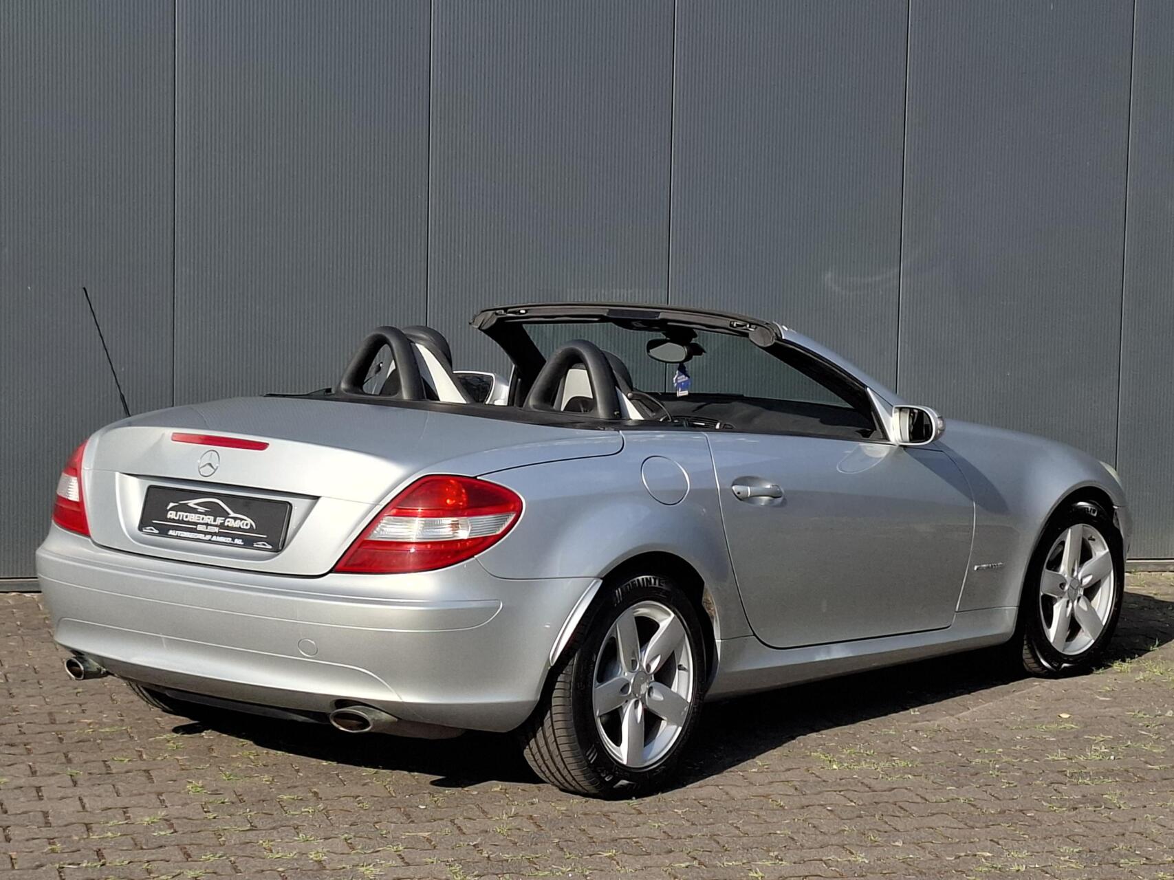 Foto van Mercedes-Benz SLK 200 Kompressor