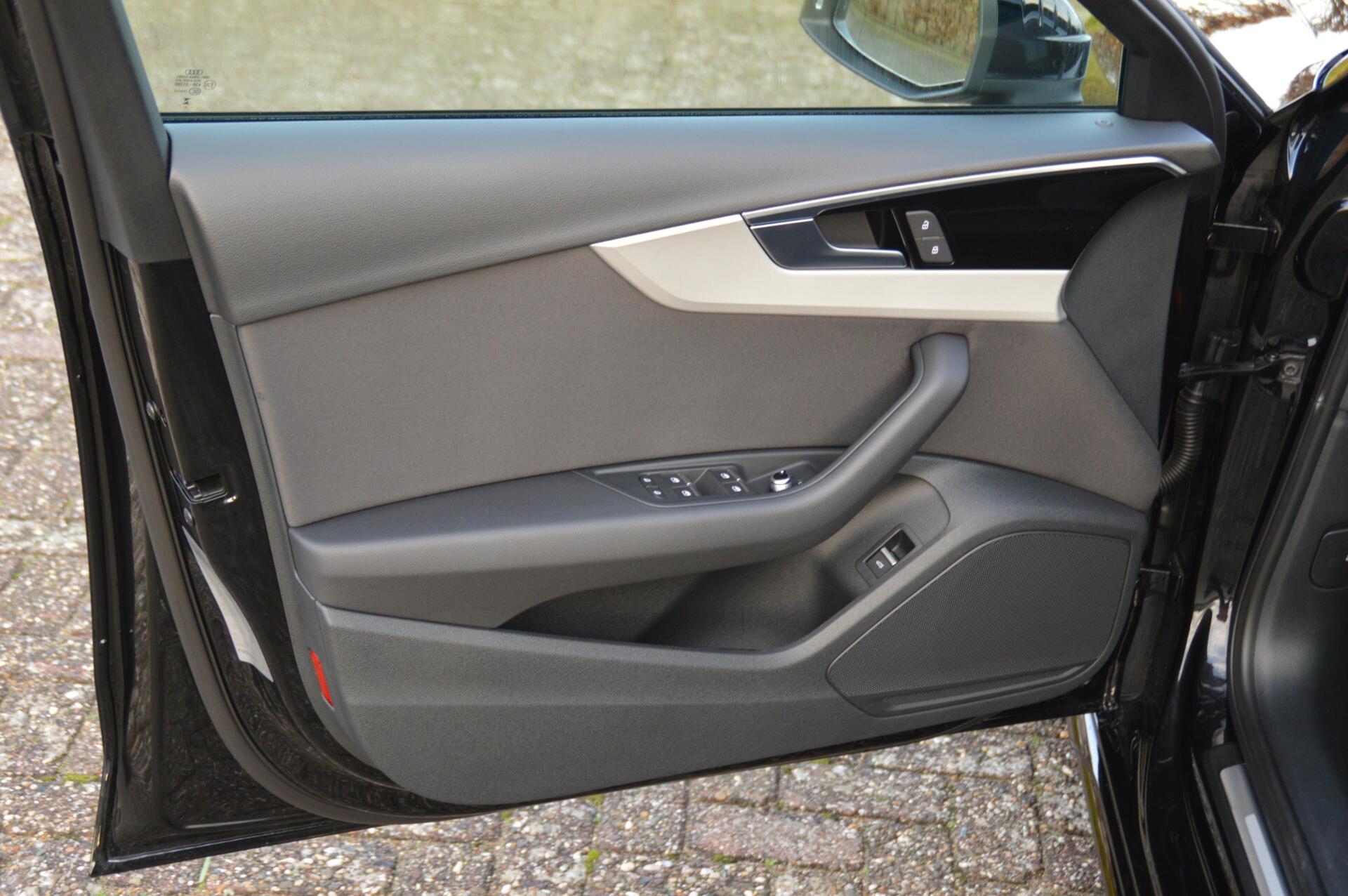 Foto van Audi A4 Limousine