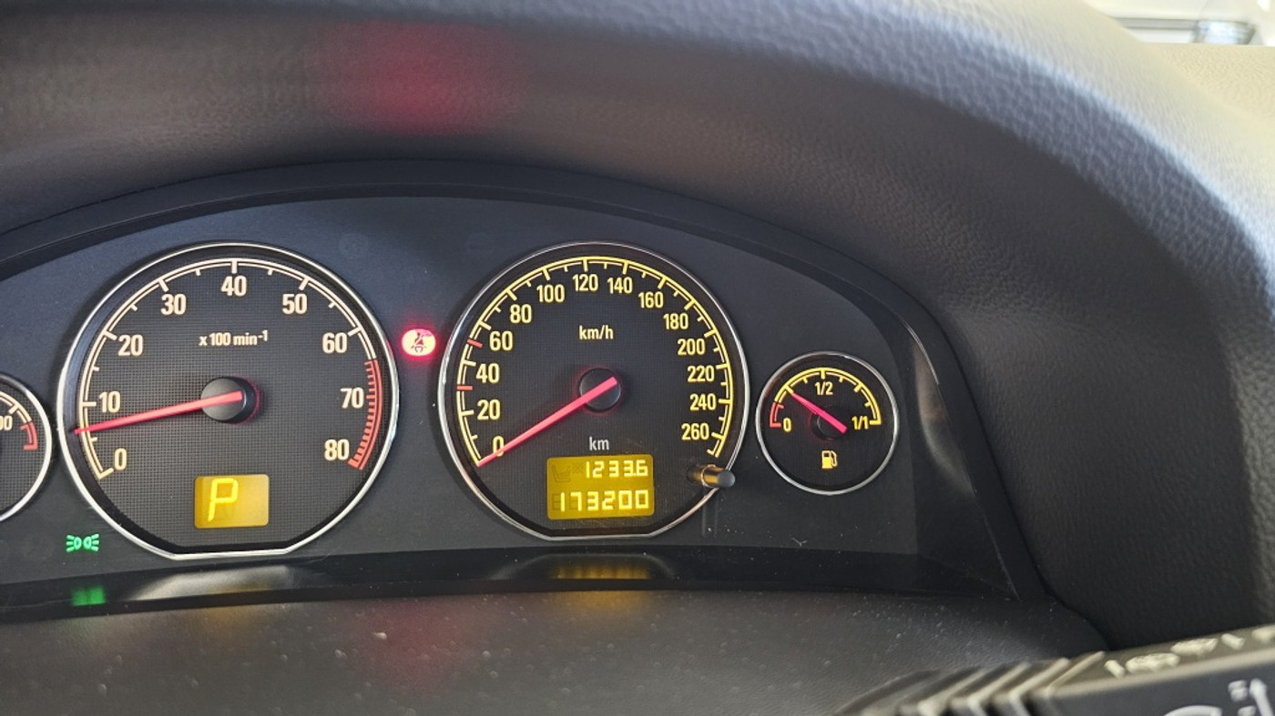 Foto van Opel Signum
