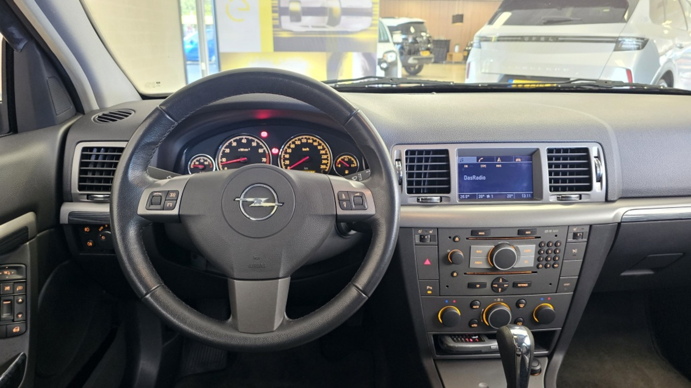Foto van Opel Signum