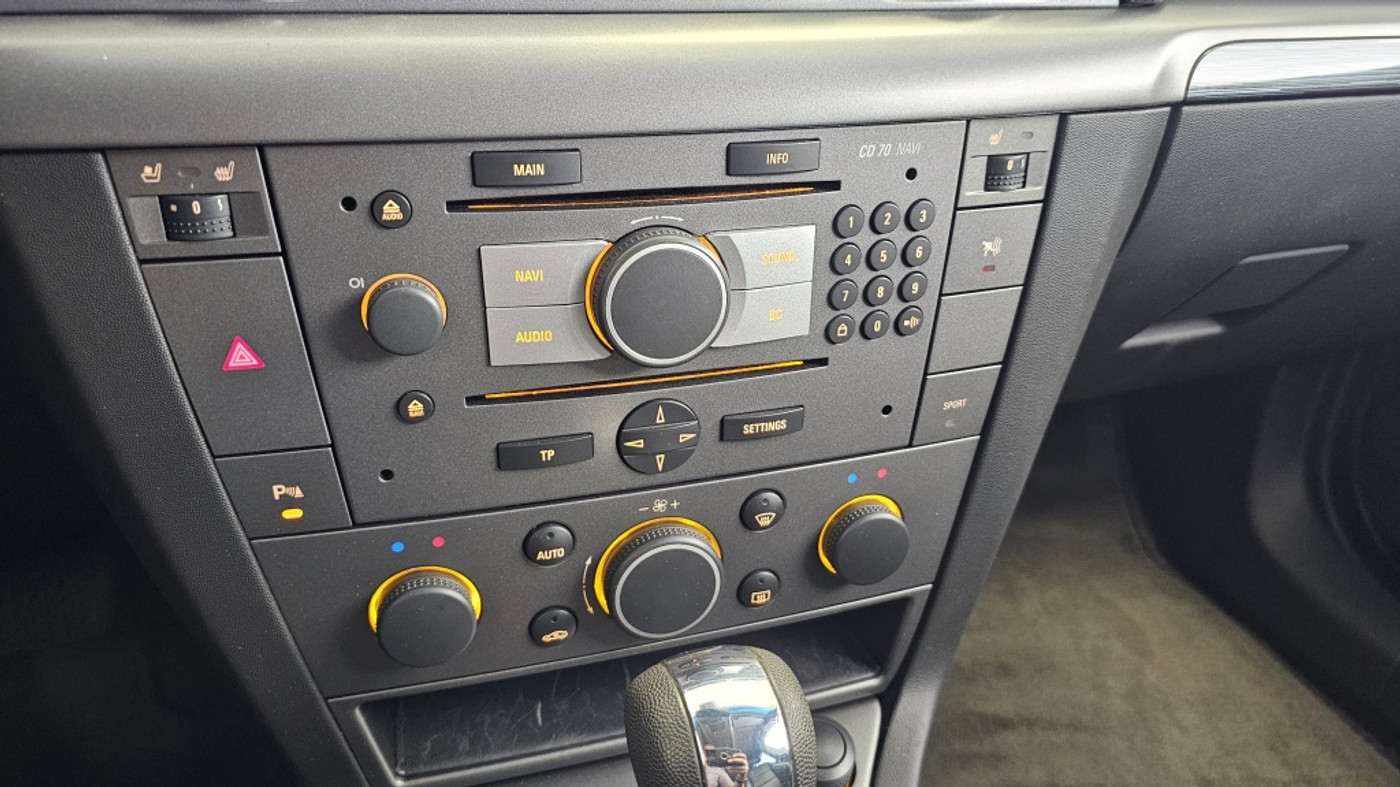 Foto van Opel Signum