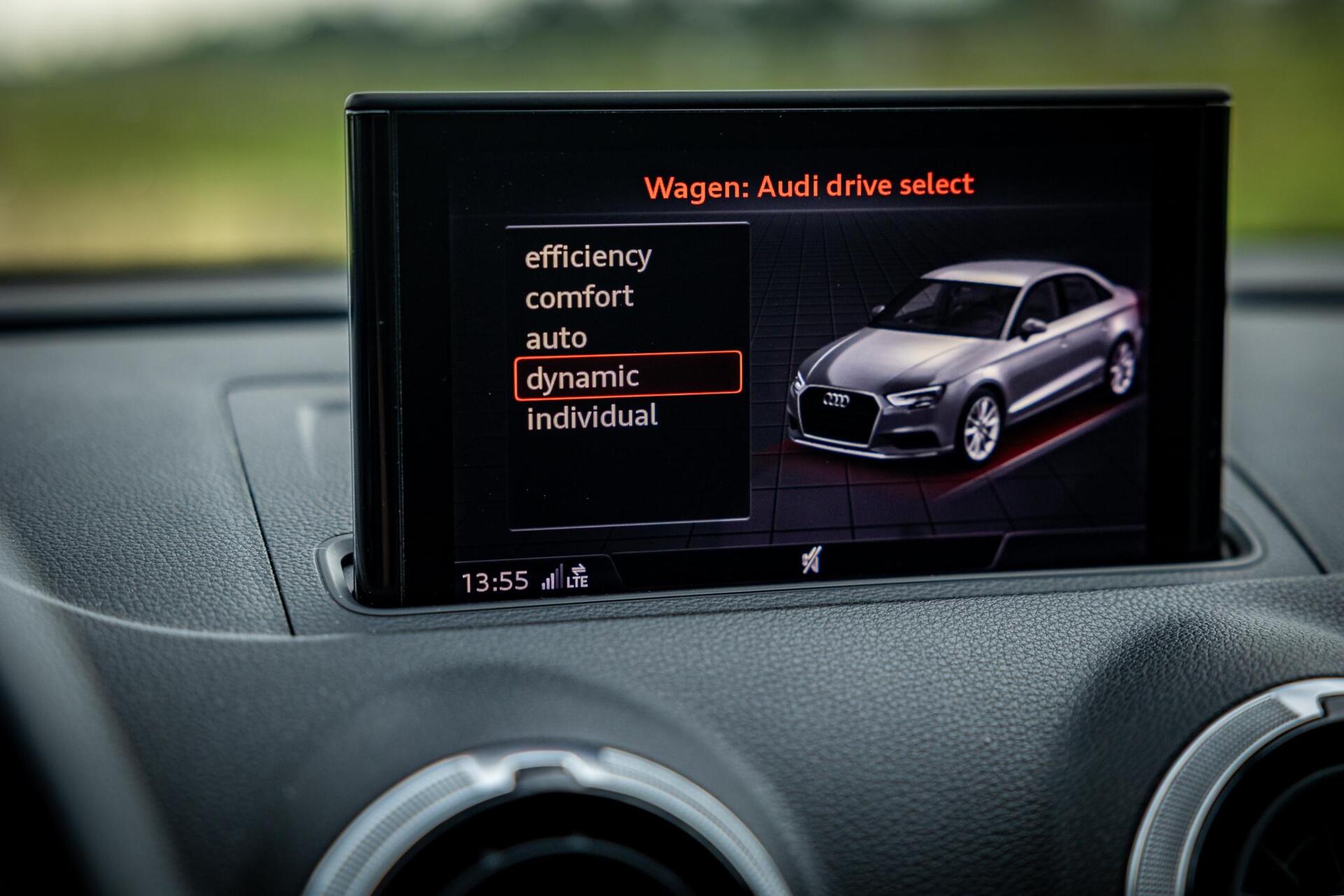 Foto van Audi A3 Limousine