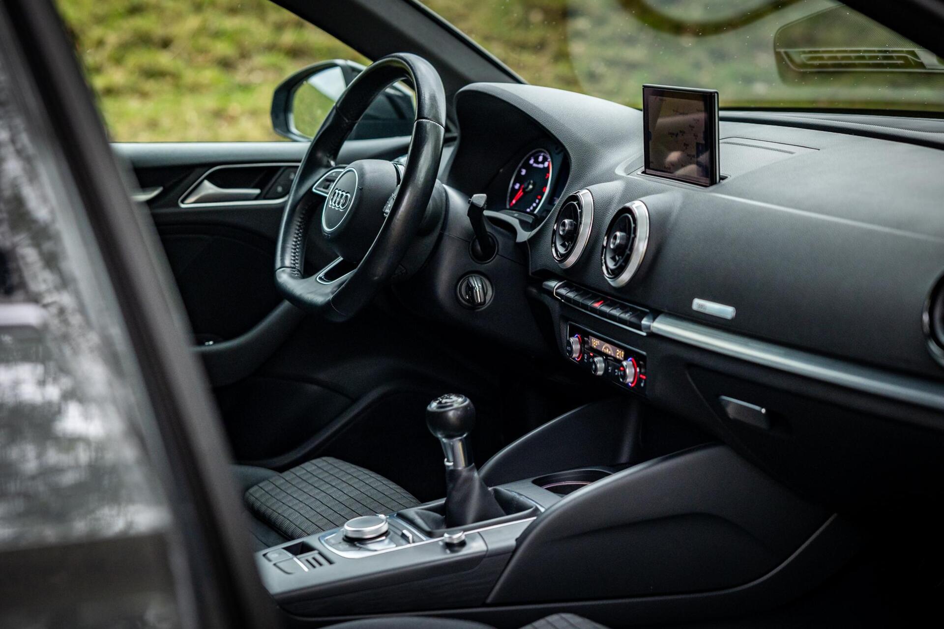 Foto van Audi A3 Limousine