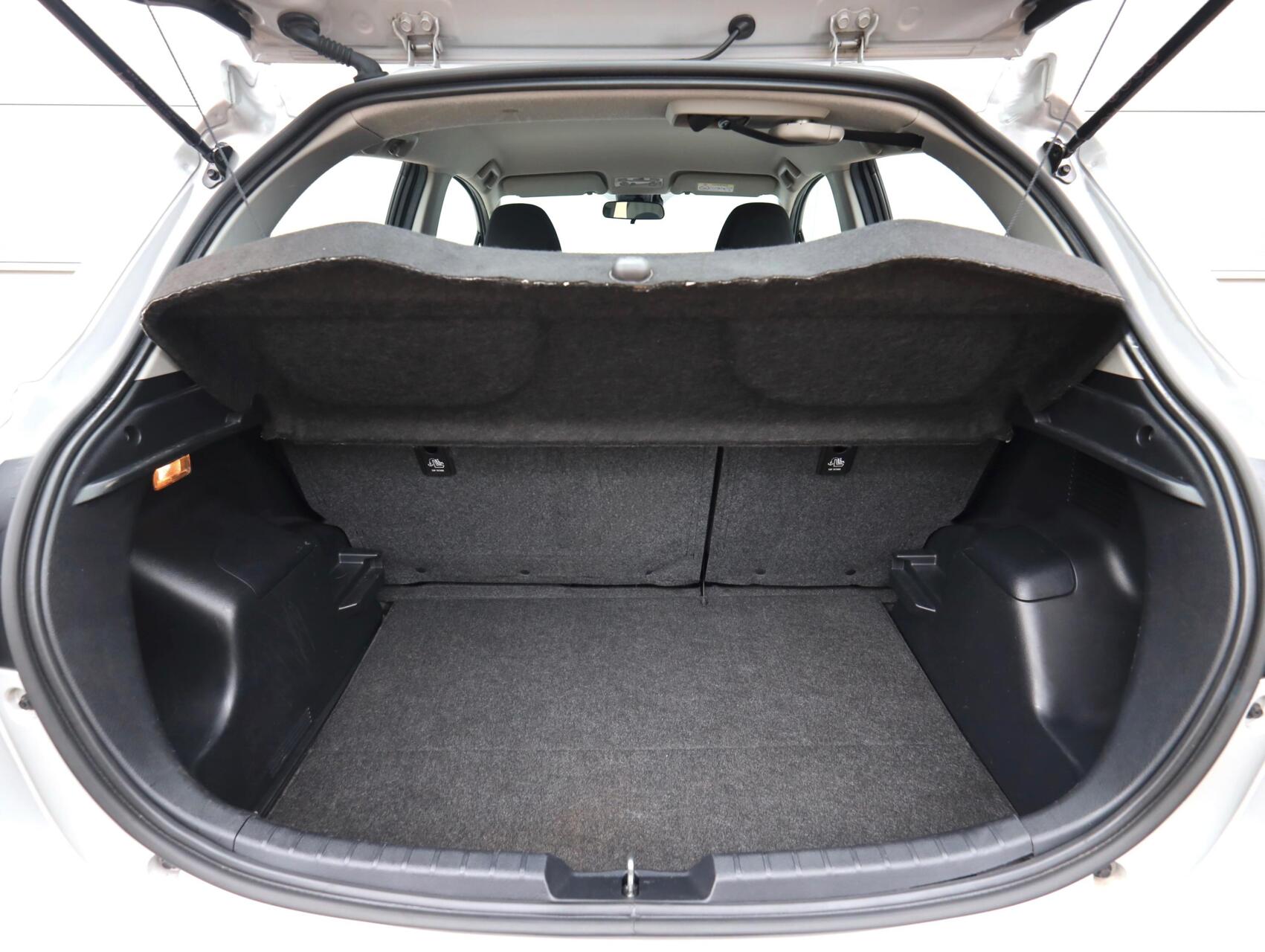 Foto van Toyota Toyota Yaris Hybrid