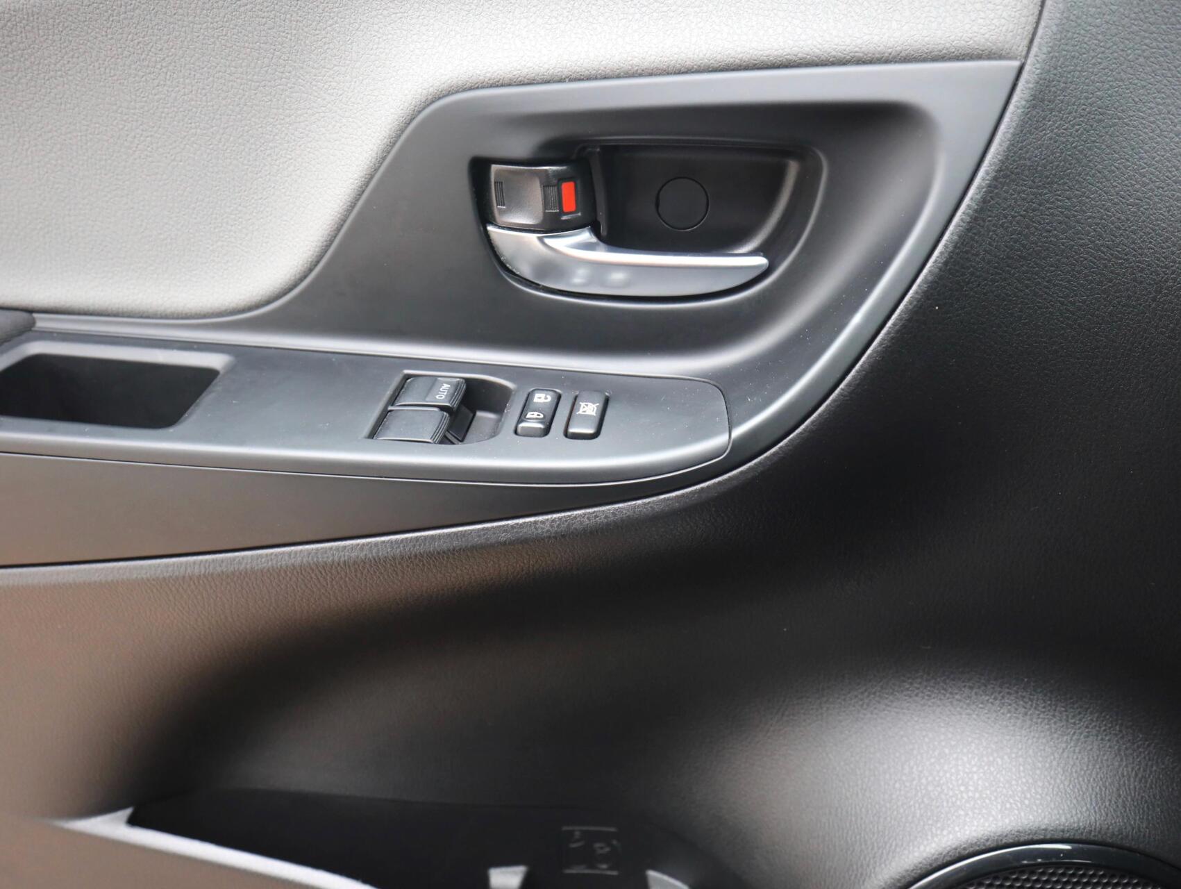 Foto van Toyota Toyota Yaris Hybrid